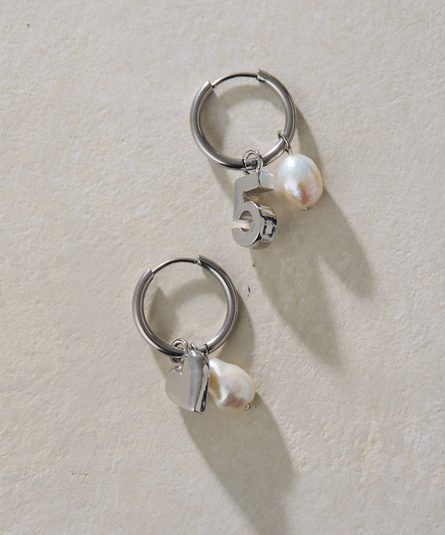 ear PAPILLONNER(イア パピヨネ) 【beq Pettina(ベック ペティーナ)】モチーフ×淡水パールピアス