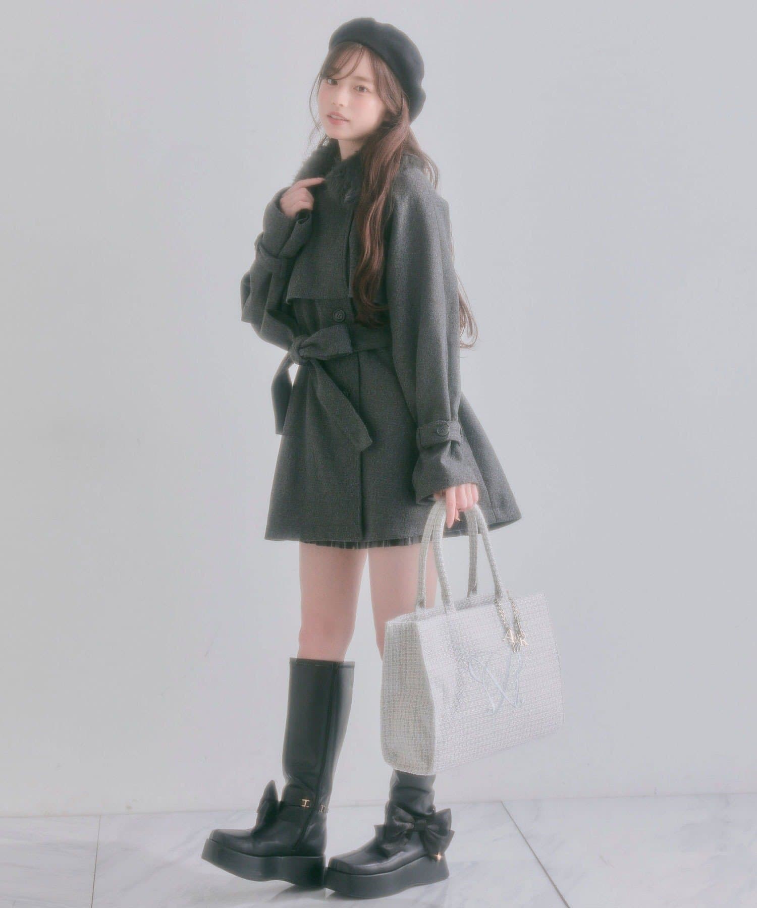 OLIVE des OLIVE(オリーブ デ オリーブ) 【大容量/推し活】Aimerianejoieチャーム付きキャリーオントート