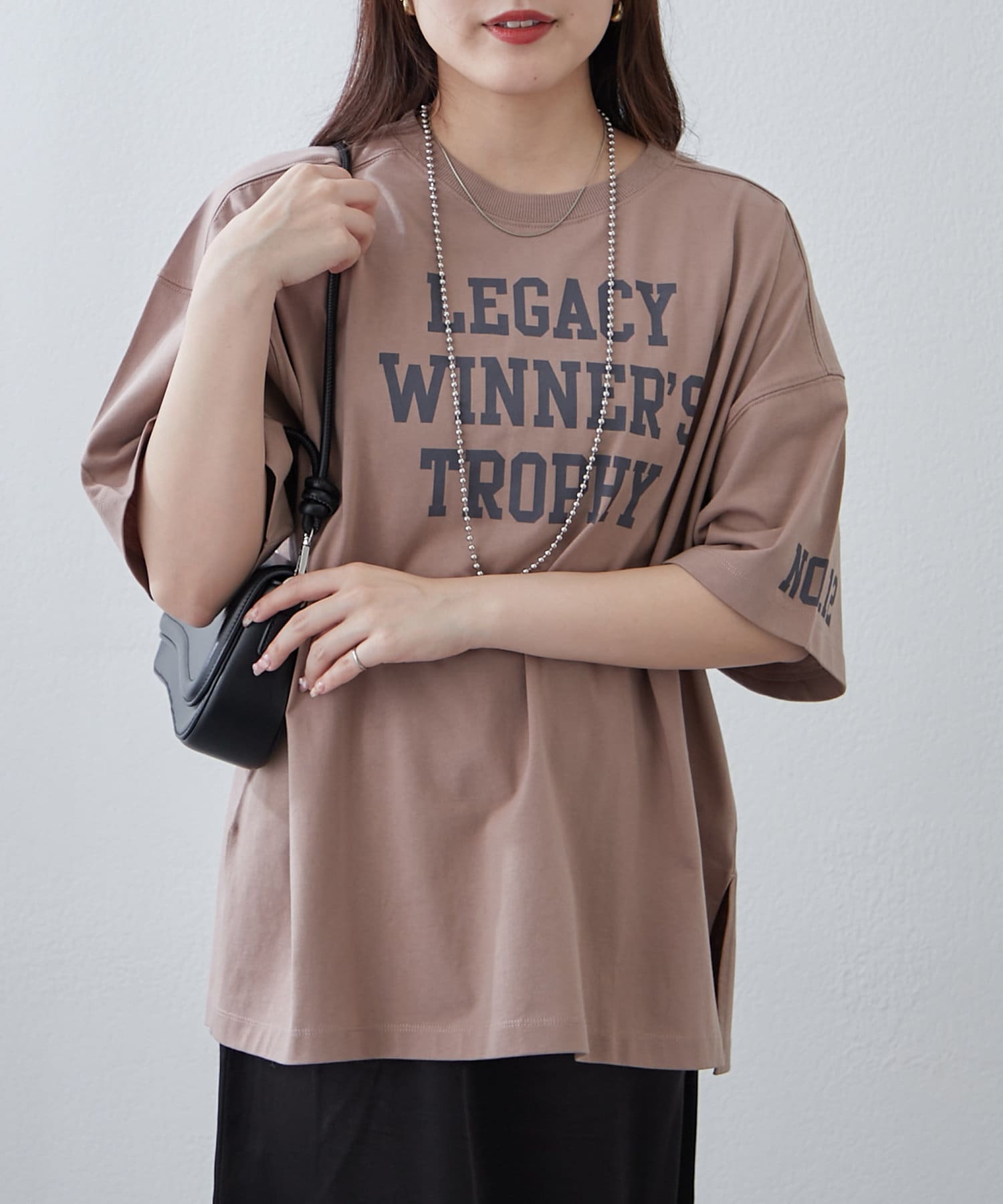 Remind me and forever(リマインドミーアンドフォーエバー) 《サスティナブル企画》《オーガニックコットン》カレッジロゴＴ