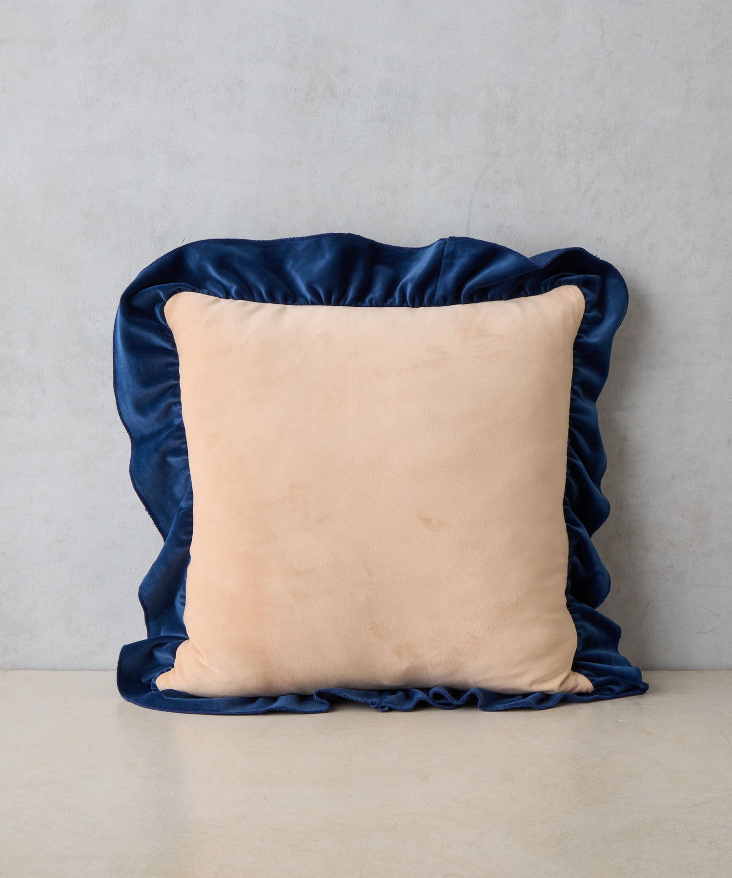 BIRTHDAY BAR(バースデイバー) 【SAHIR サヒール】Velour cushion cover