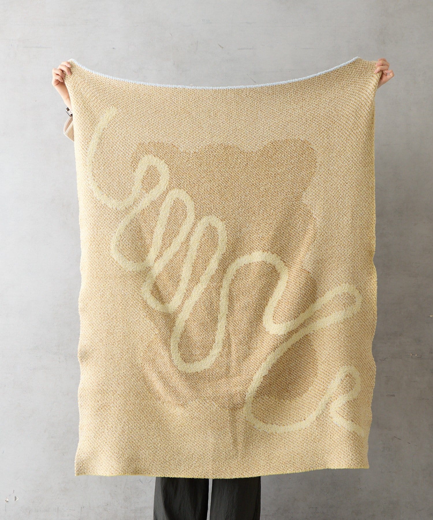 BIRTHDAY BAR(バースデイバー) 【SAHIR サヒール】Mochimochi blanket　ブランケット