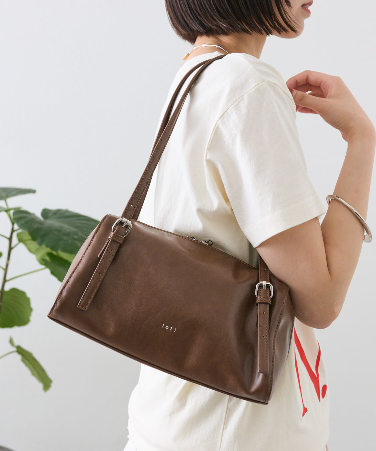 500mlペットボトル収納可◎】loti ワイドボストンBAG | mystic