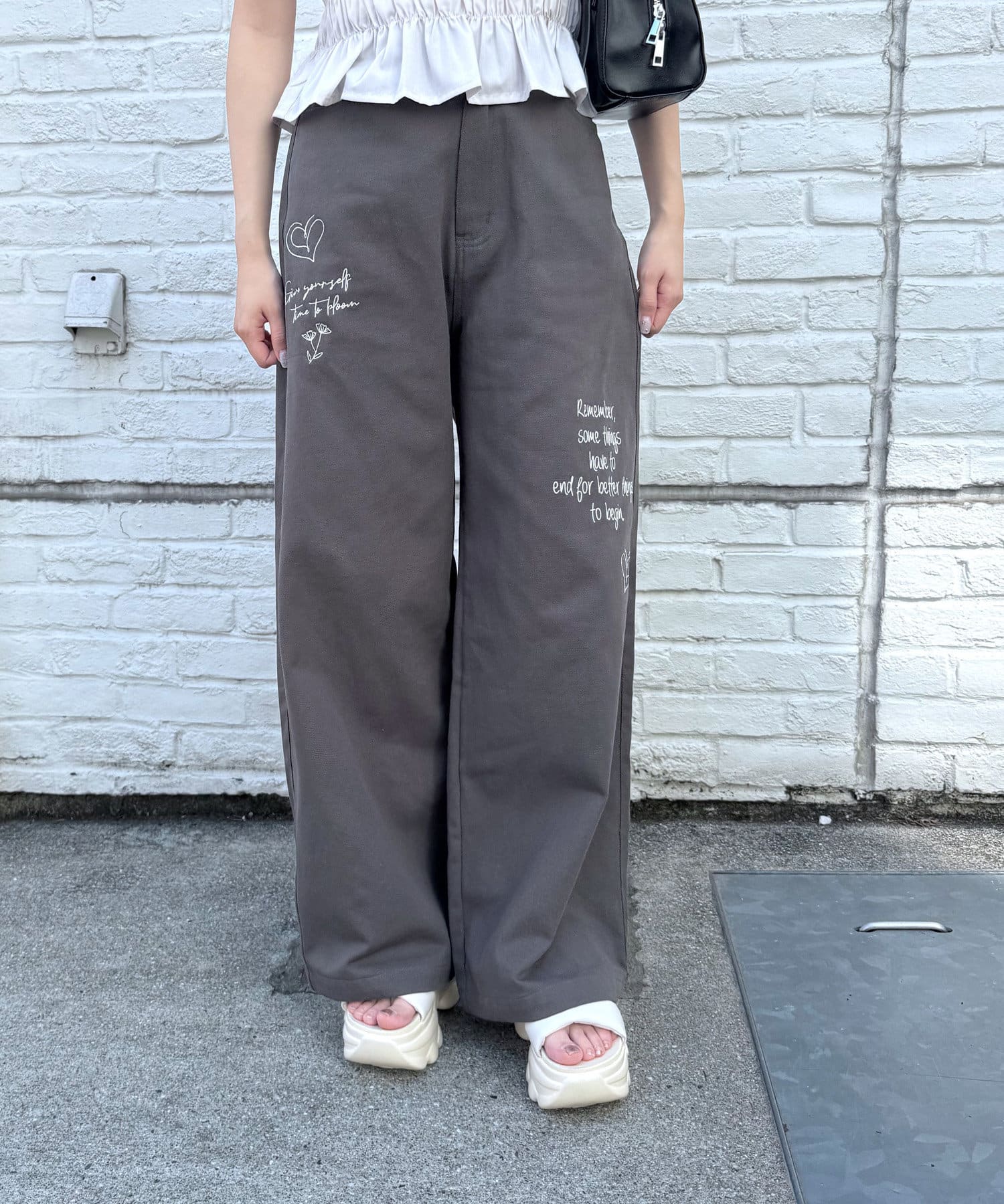 mline(エムライン) [mline]刺繍チノパンツ