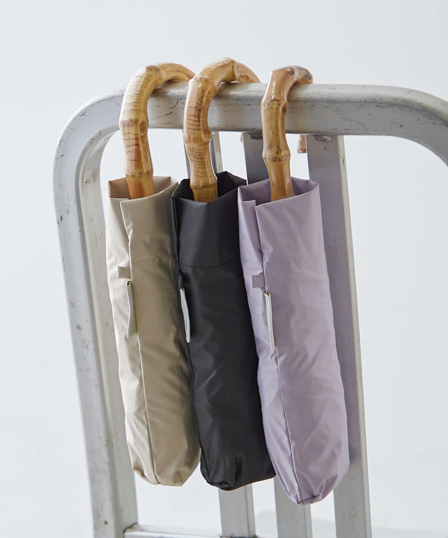 Remind me and forever(リマインドミーアンドフォーエバー) 【晴雨兼用】配色バンブー傘