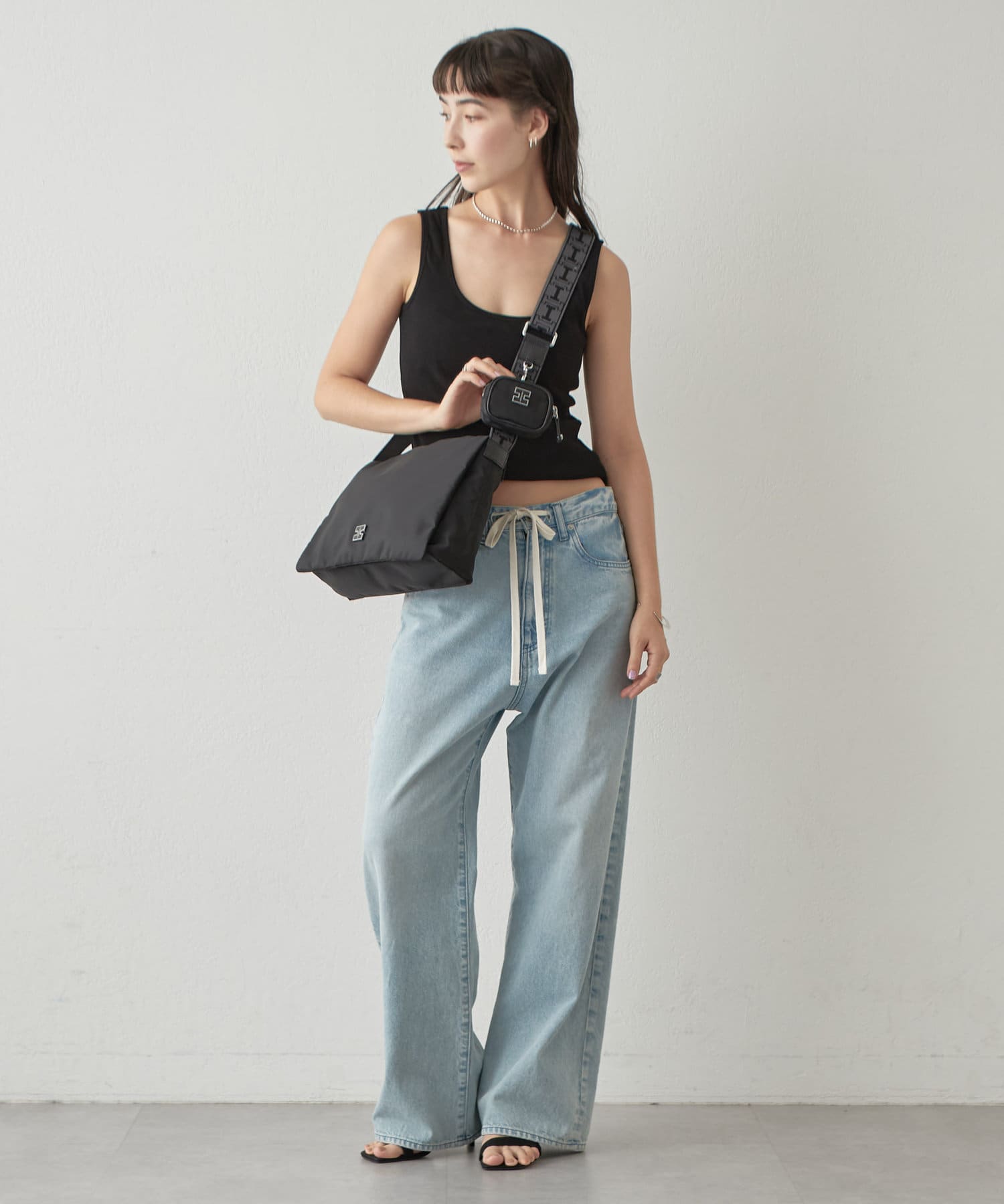 IACUCCI(イアクッチ) アーゴ ミディアムショルダー NYLON/CERVO