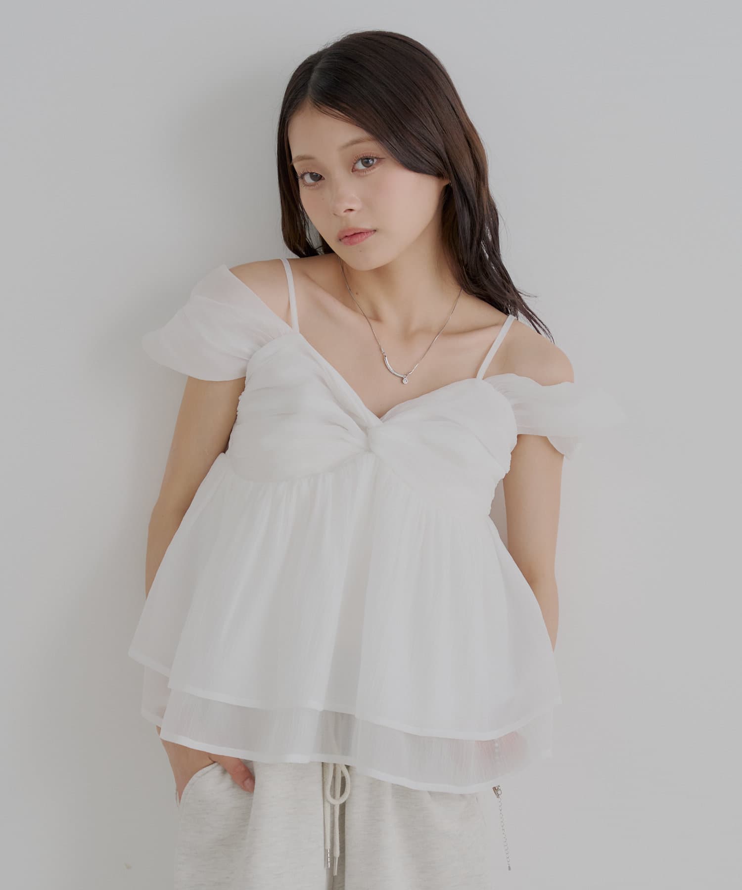 Chico(チコ) リボンデザインフレアオフショルブラウス