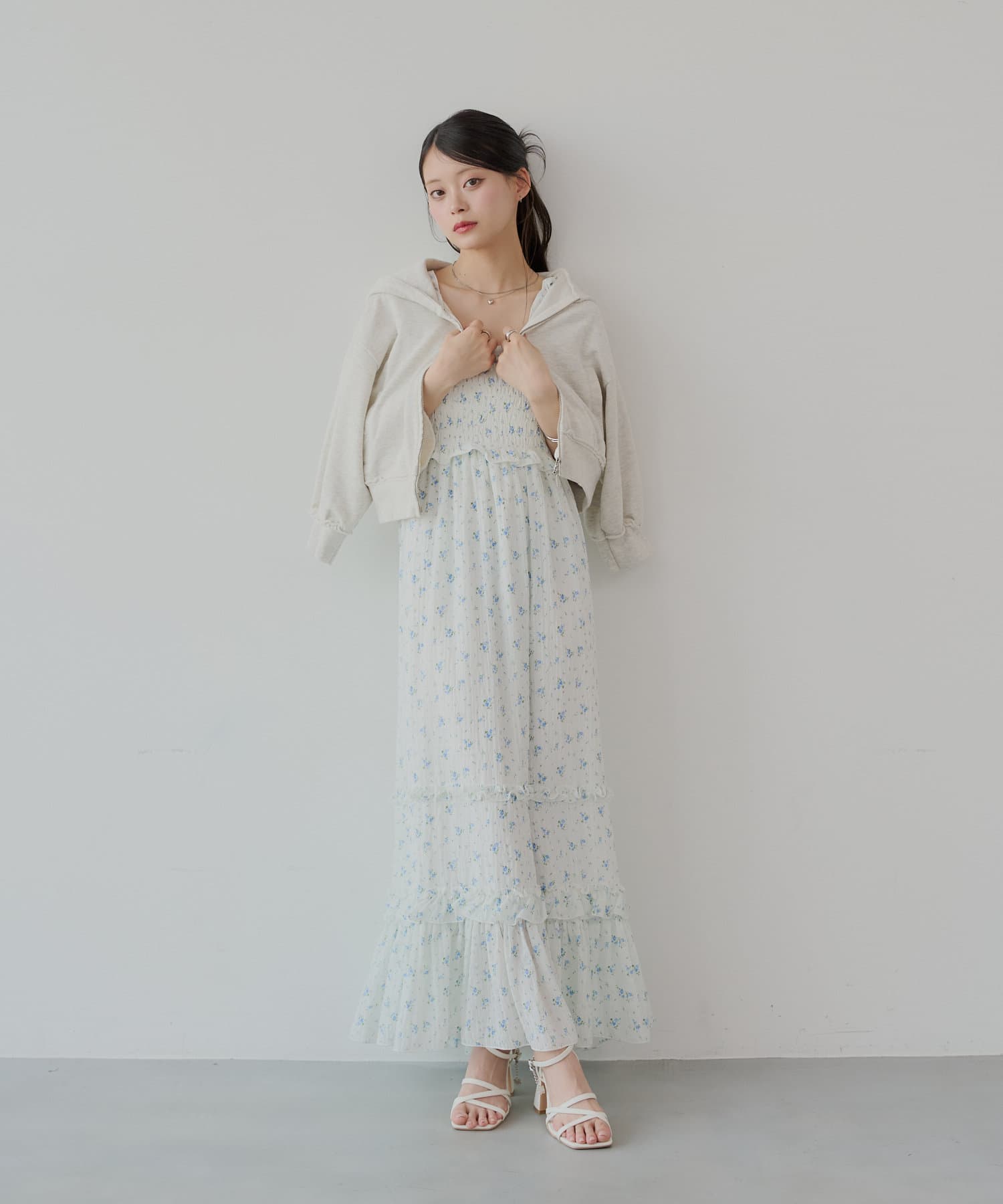 ⚫︎美品 TO BE CHIC シュクレフラワーレースコンビパーカー　44 ⚫︎美品 TO BE CHIC シュクレフラワーレースコンビパーカー 44