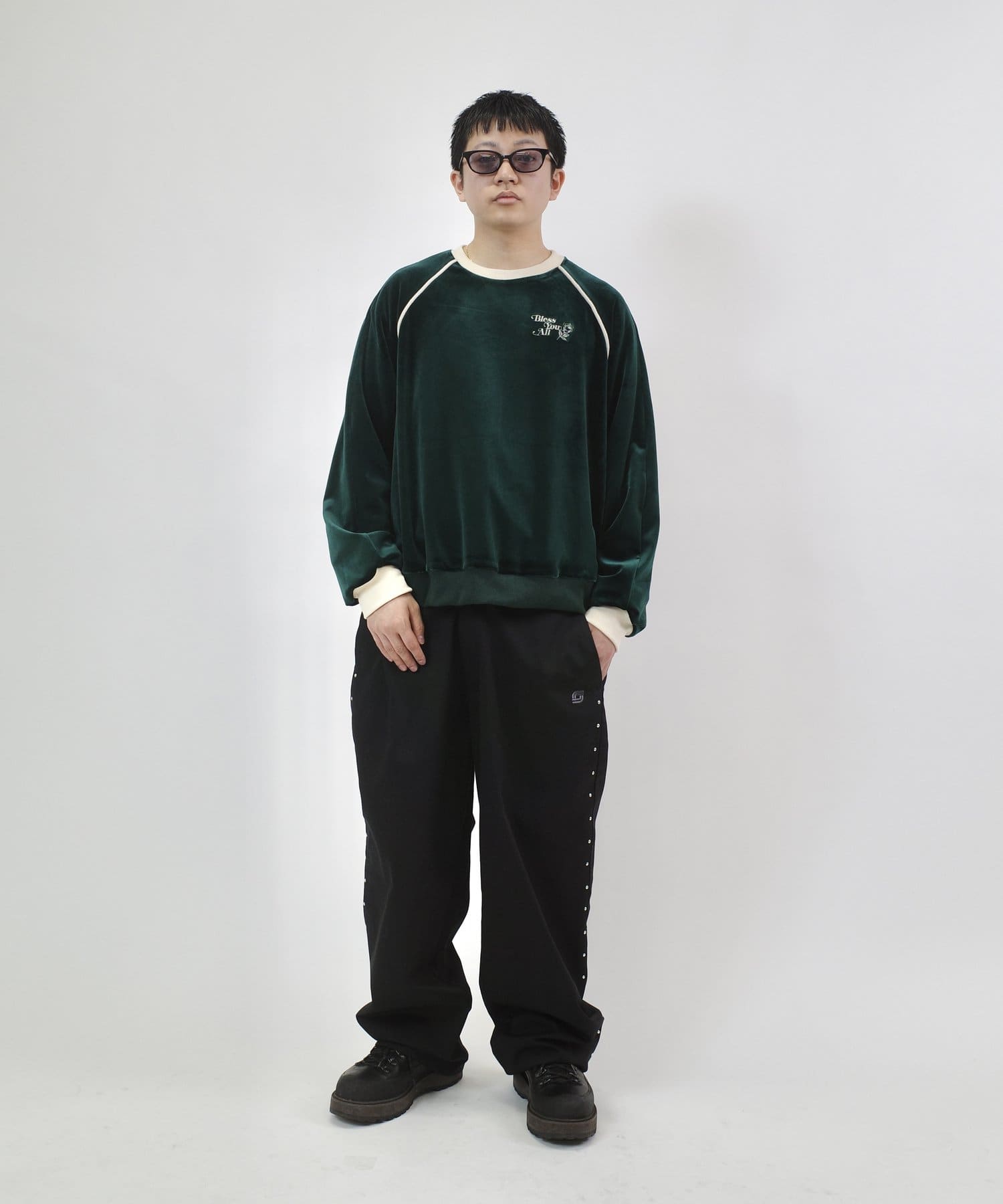 OUTLET(アウトレット) 【WHO'S WHO gallery】ESSYOU ベロアラグランクルー