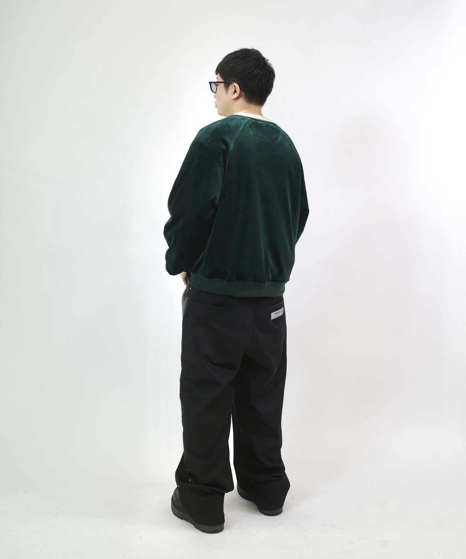 OUTLET(アウトレット) 【WHO'S WHO gallery】ESSYOU ベロアラグランクルー