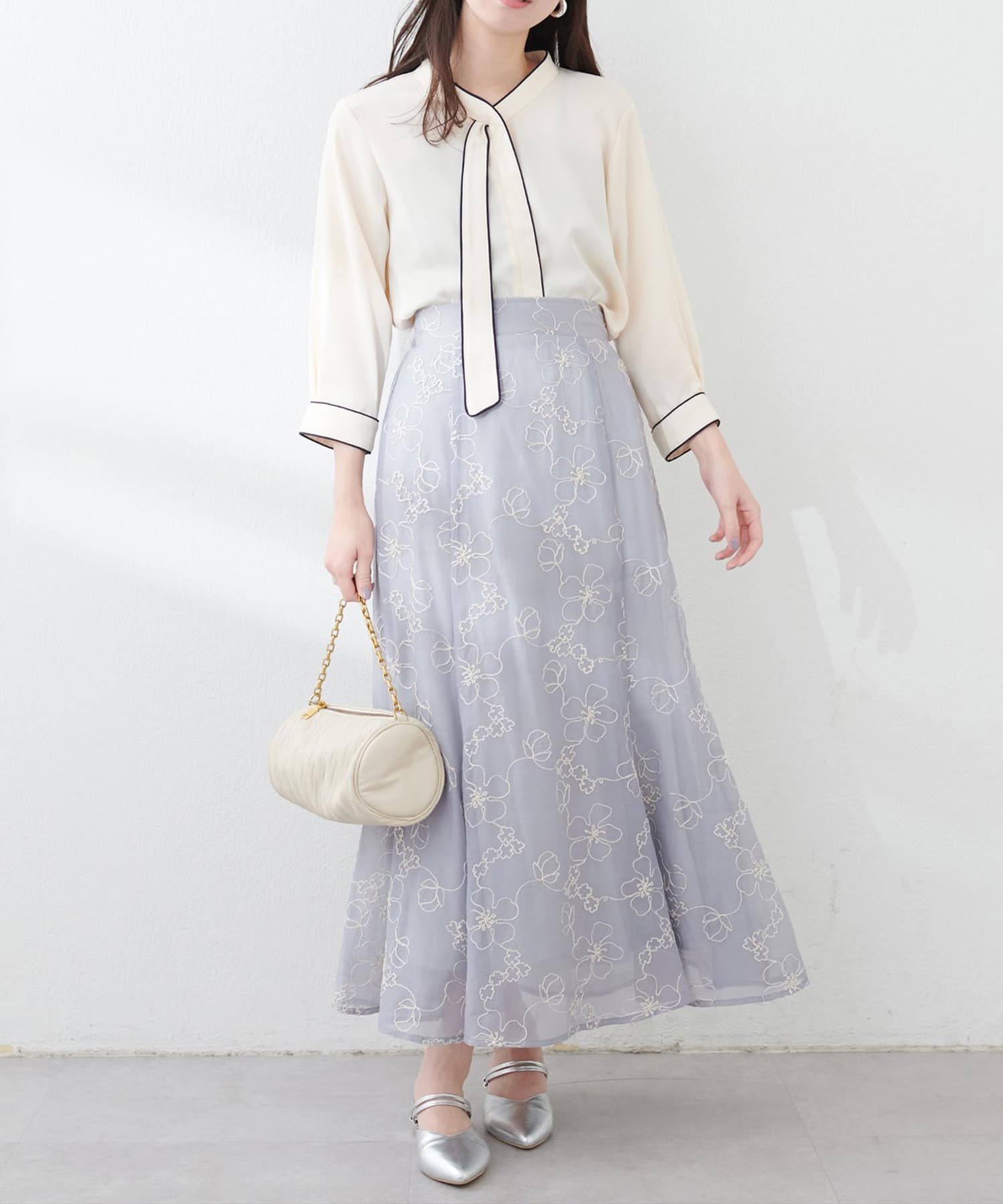 NICE CLAUP / OLIVE des OLIVE OUTLET(ナイスクラップ  / オリーブ デ オリーブ アウトレット) 【natural couture】オーガンジー刺繍カラースカート