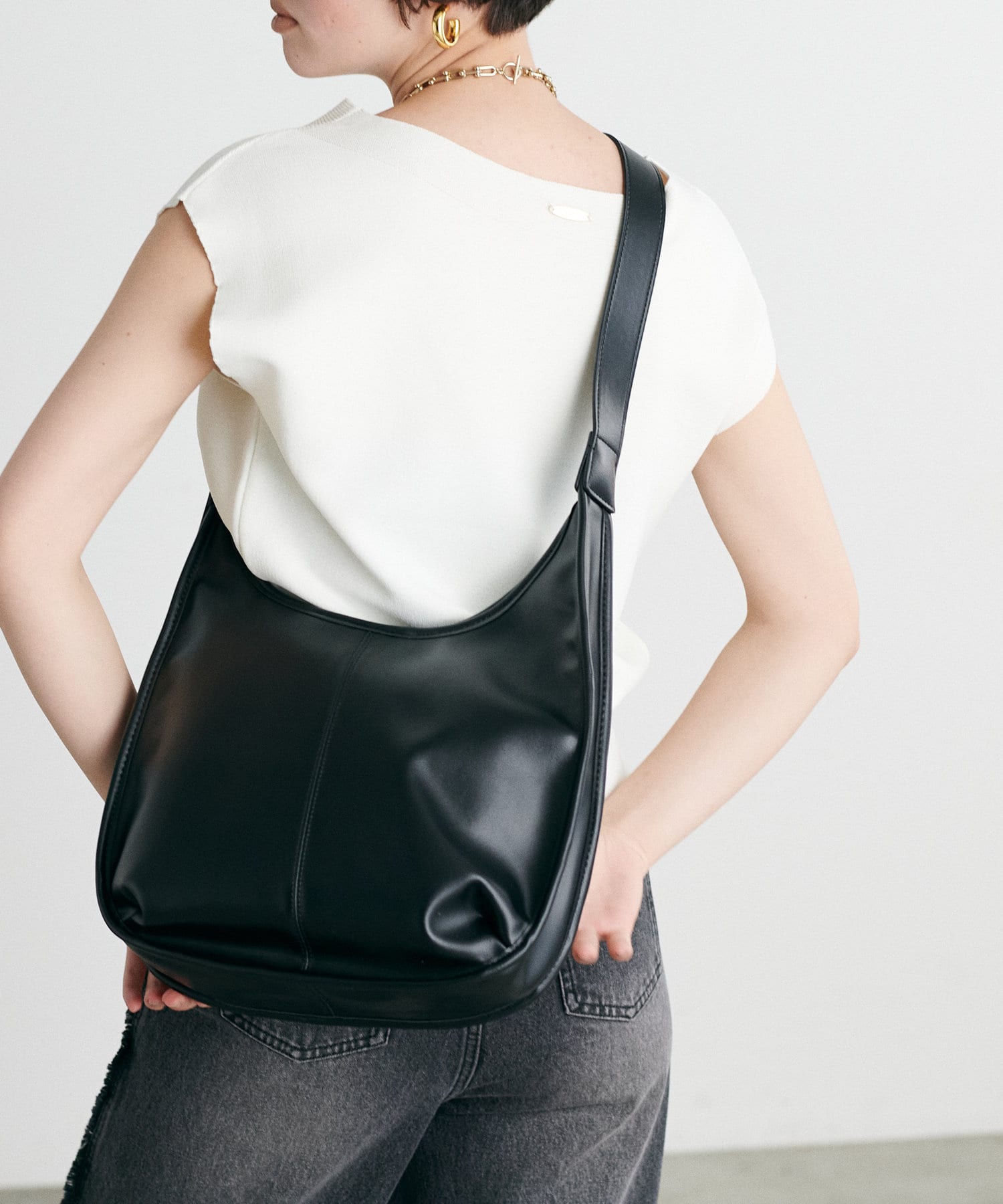 LARUTA(ラルータ) ［WEB限定］ヴォルガバックルショルダー