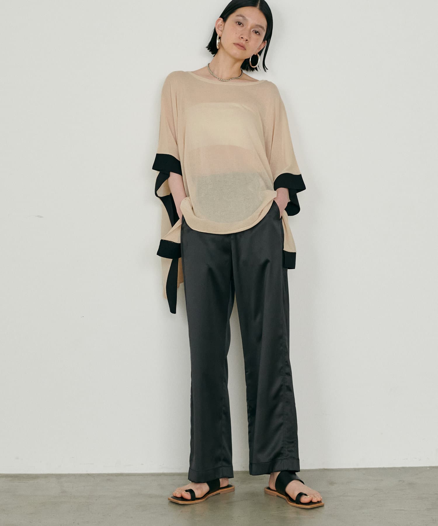 LARUTA(ラルータ) シアーポンチョニットプルオーバー