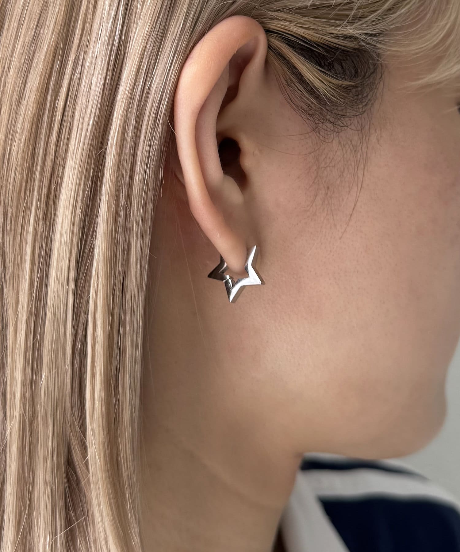 エッセンス シルバー テニス ワンタッチ ピアス スリム L シルバー ベーシック ワンタッチ リング ピアス / SILVER BASIC
