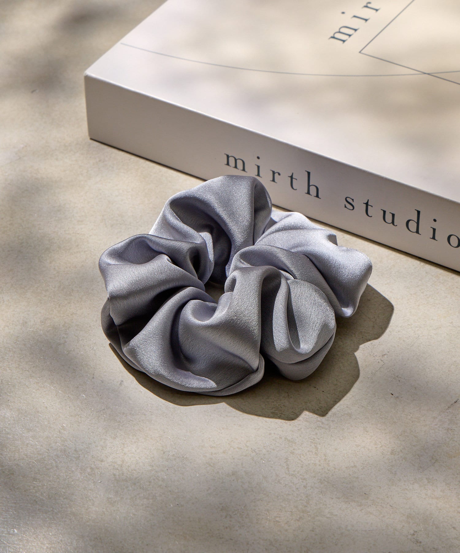 Lattice(ラティス) サテンシュシュ