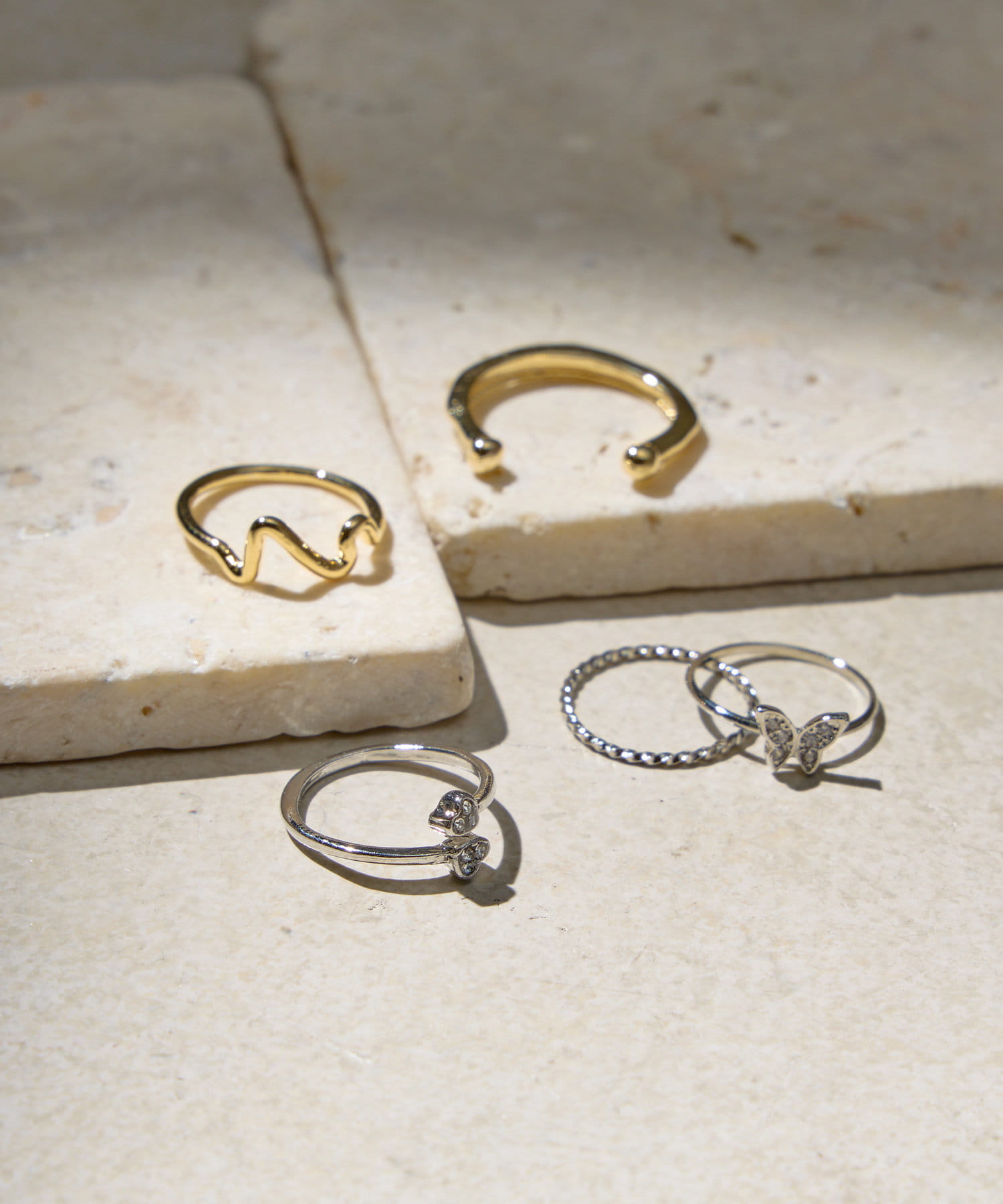 10Kゴールド バタフライモチーフ ピンキーリング 2個セット