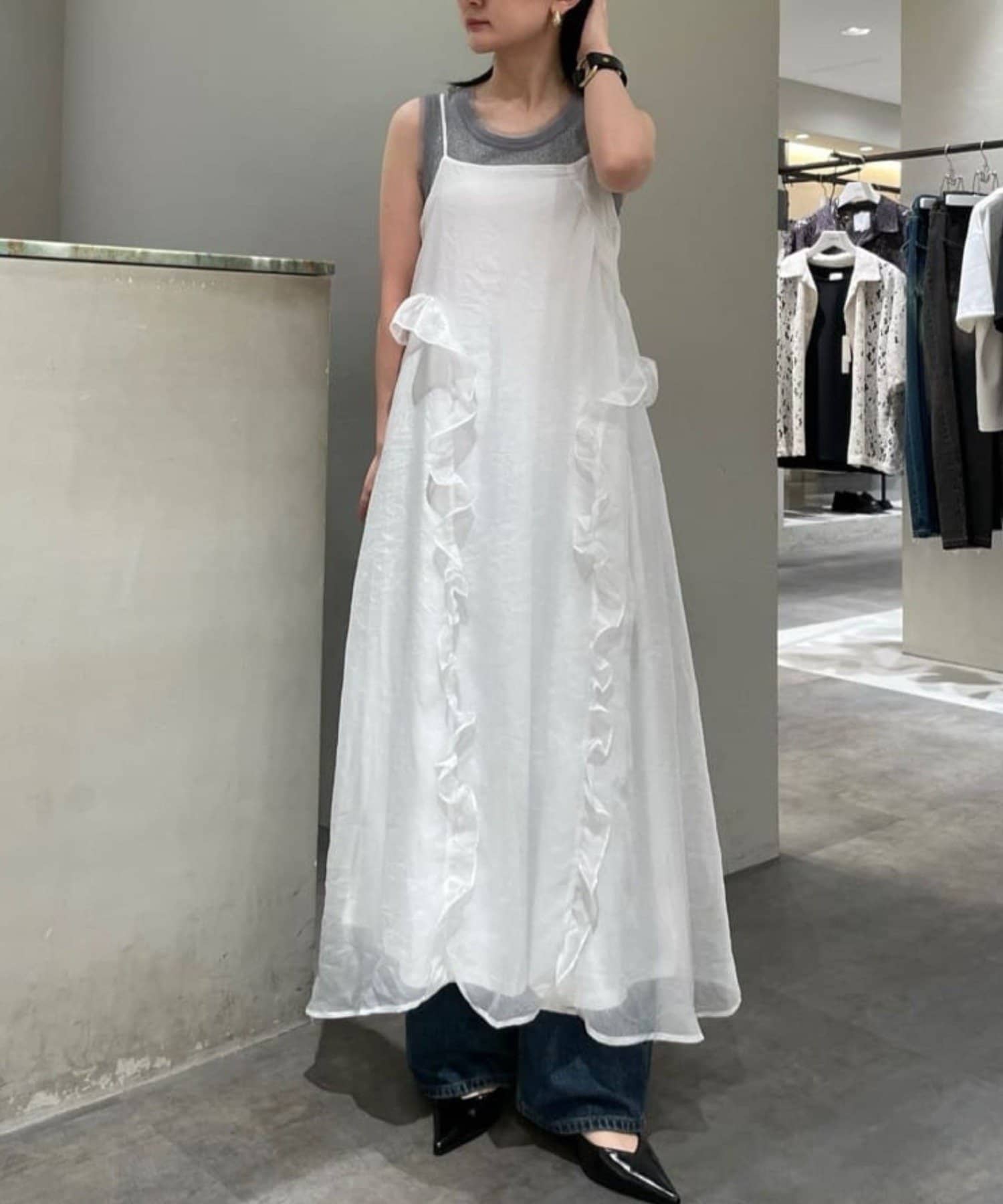 Lui's(ルイス) フリルギャザーワンピース