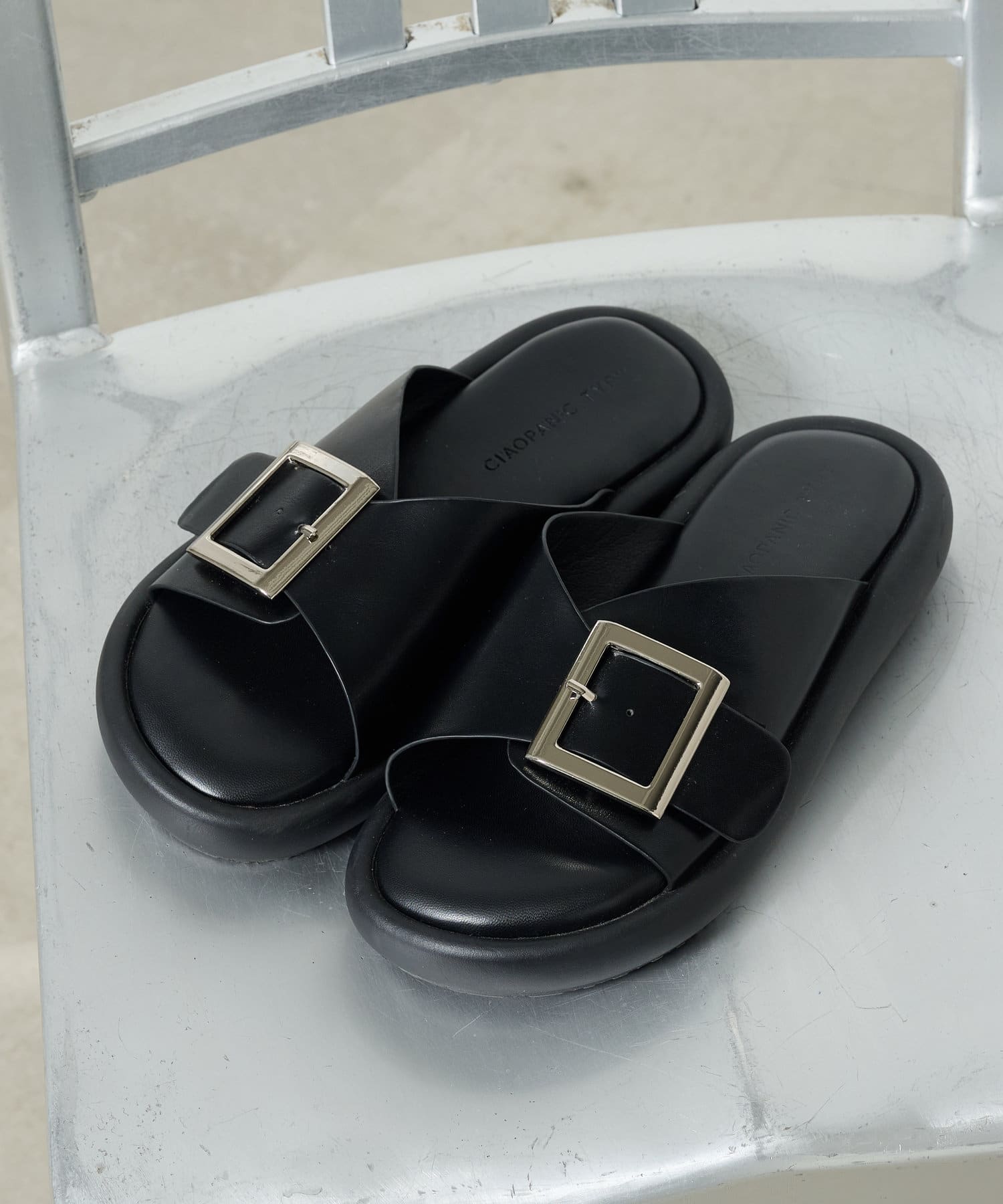 CIAOPANIC TYPY(チャオパニックティピー) バックルベルト厚底サンダル