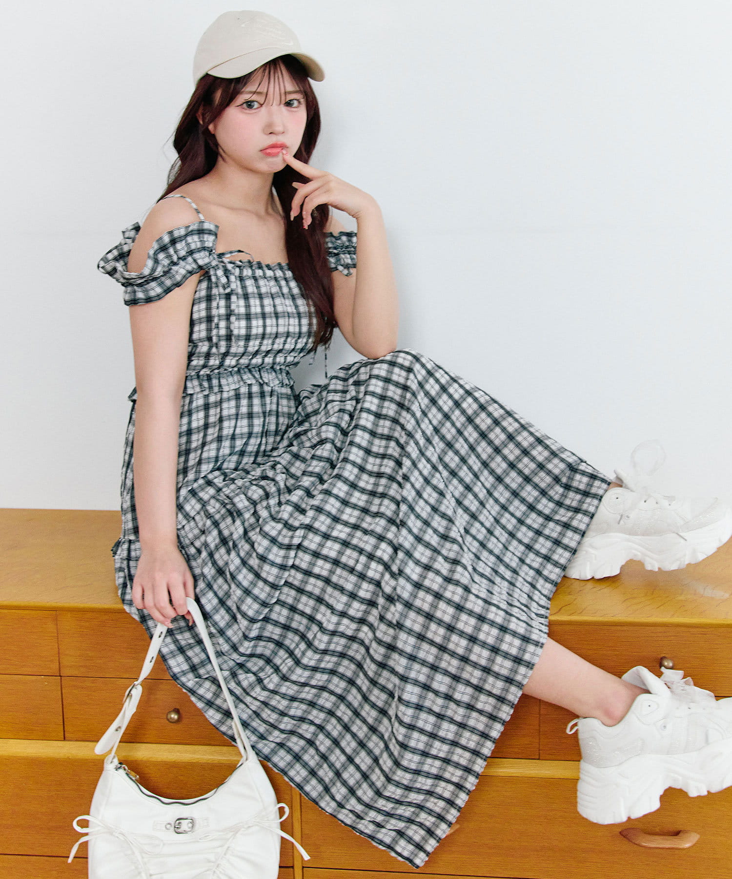 OLIVE des OLIVE(オリーブ デ オリーブ) 【S/Mサイズ展開】フリルリボンキャミワンピ