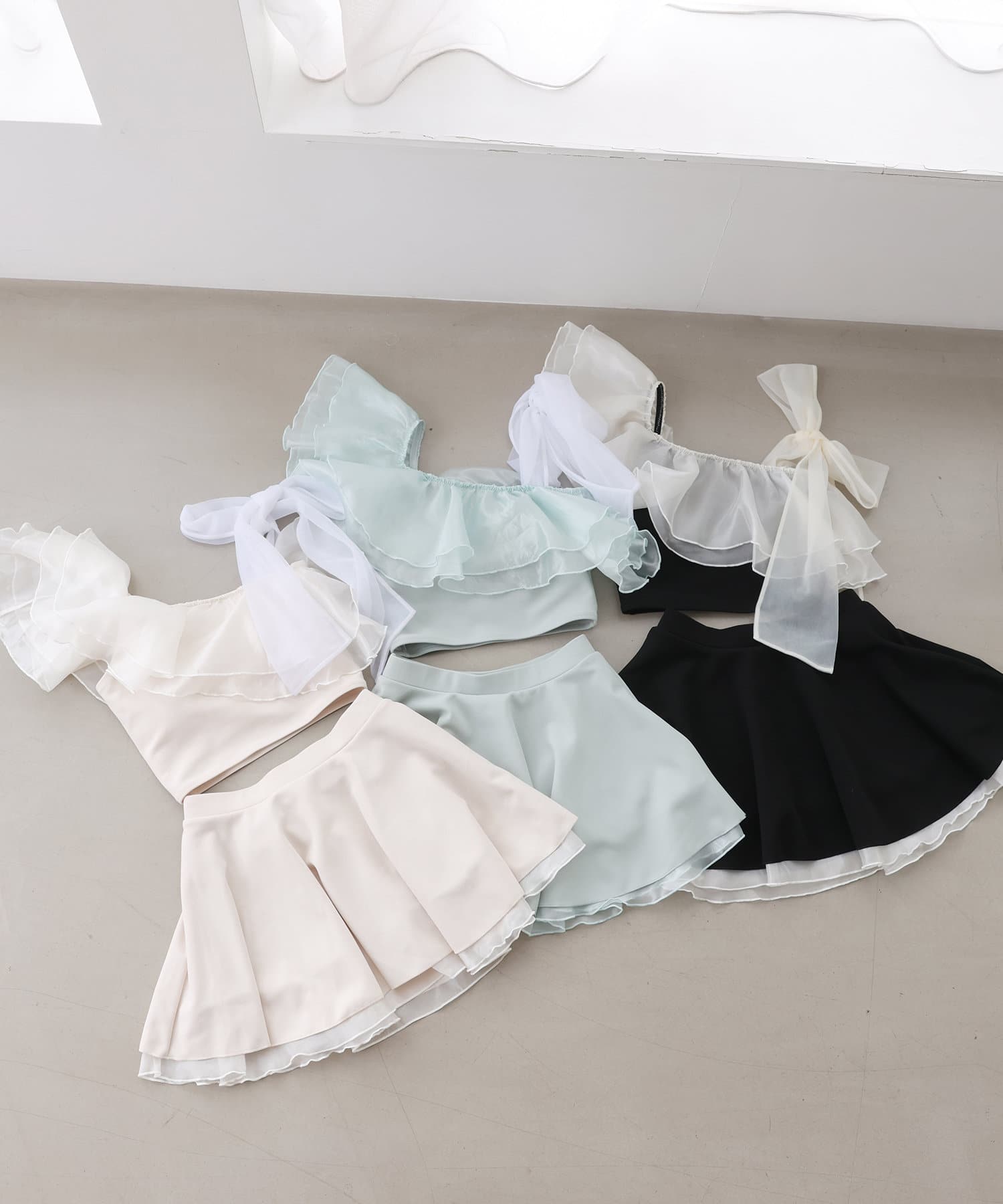 one after another NICE CLAUP(ワンアフターアナザー ナイスクラップ) swimwear/肩リボンワンショル(3点セット)