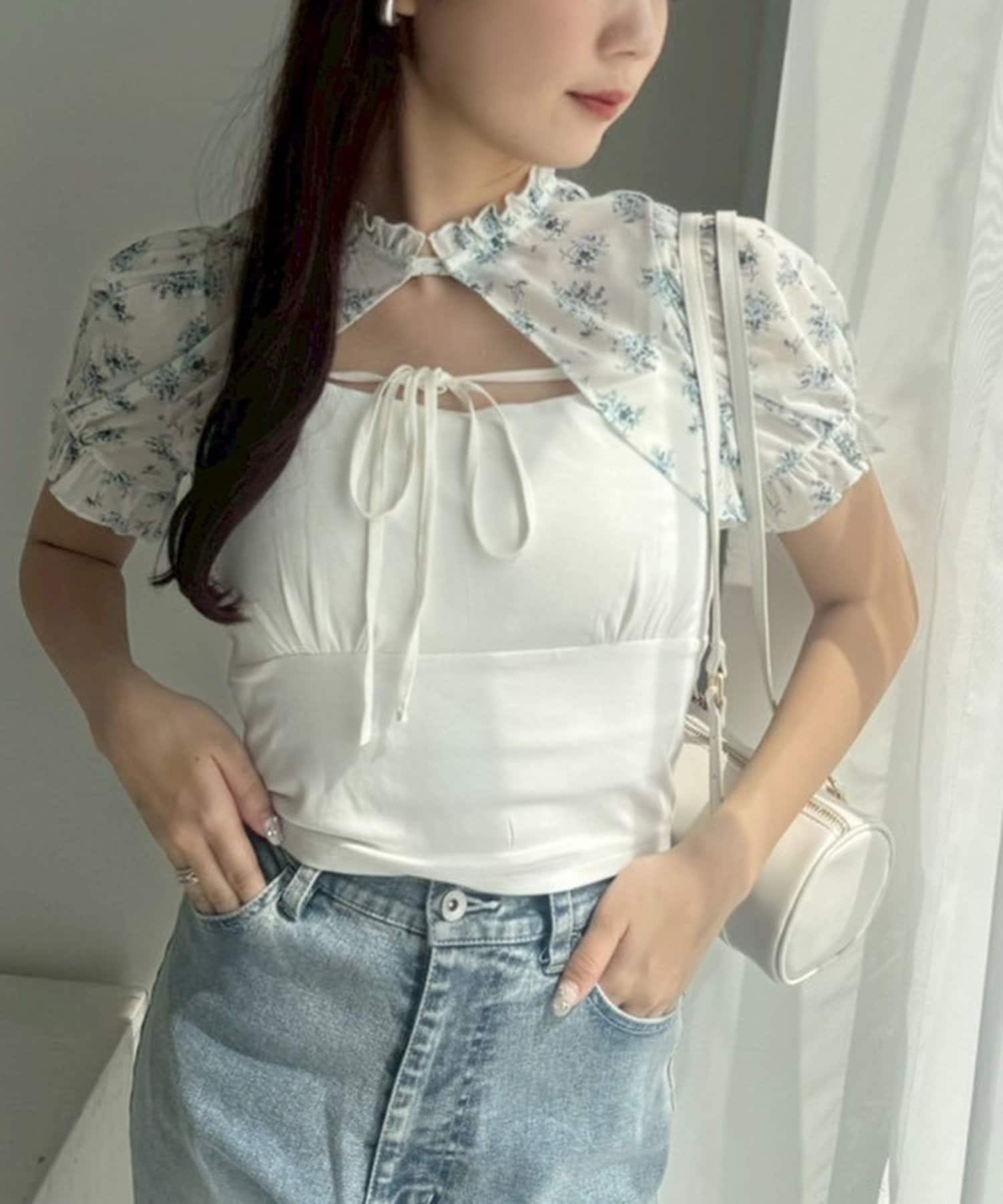 ~NICECLAUP 2025SS Summer Collection~ボリューム袖のボレロとキャミソールがセットになったアイテムボレロは短丈になっているので、スタイルアップ効果も◎パフスリーブになっ