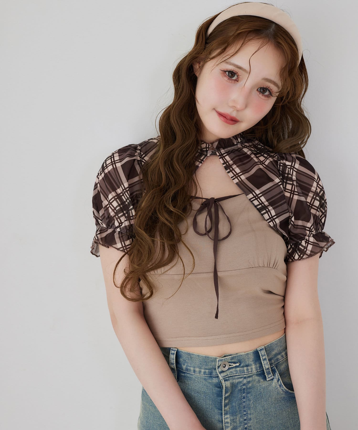 ~NICECLAUP 2025SS Summer Collection~ボリューム袖のボレロとキャミソールがセットになったアイテムボレロは短丈になっているので、スタイルアップ効果も◎パフスリーブになっ