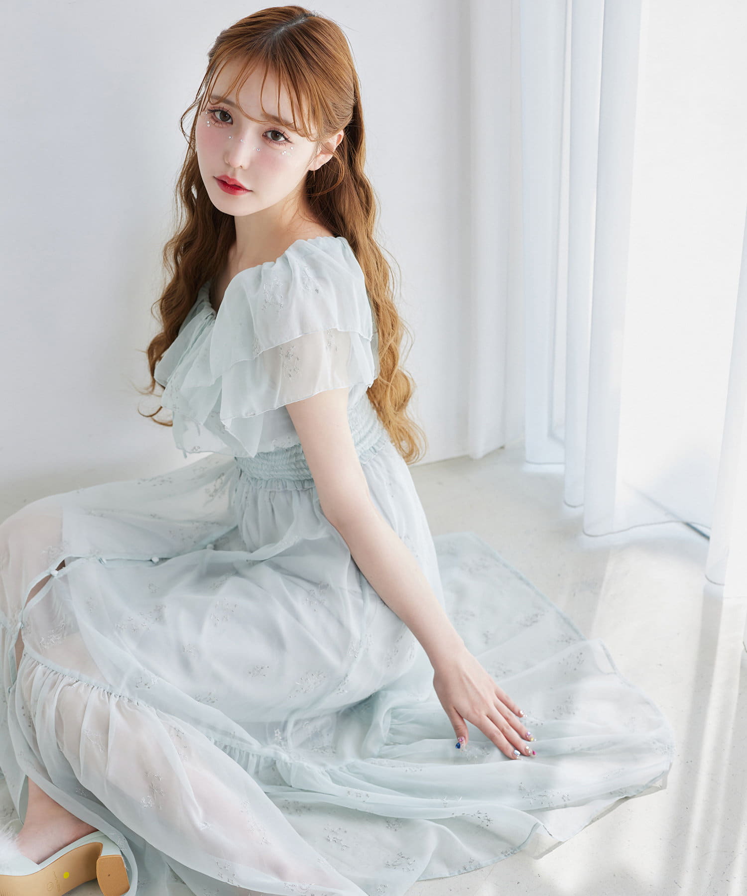 【ワンピース】ウエスト：62cm【インナー】着丈：98cmバスト：82cm~NICECLAUP 2025 moonlight marine Collection~オリジナルの星座刺繍が全体にちりばめら