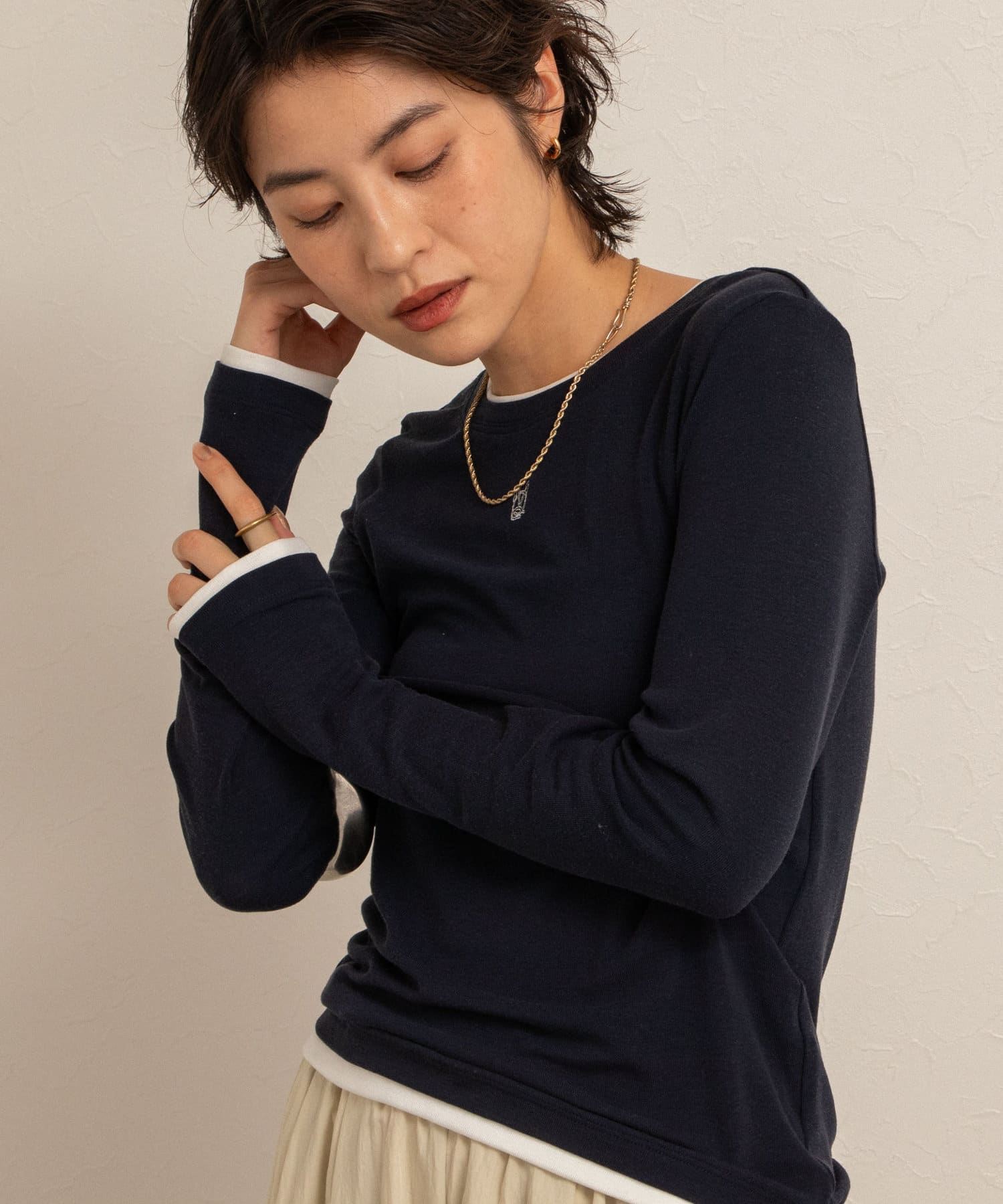 ◇25SS◇MAQWEL【WEB限定】◆Point・レイヤード風のデザインがポイントのロンT・レイヤード風のデザインが、1枚で着たときにもこなれたメリハリのある印象に・柔らかい伸びのリブ素材で、快適な
