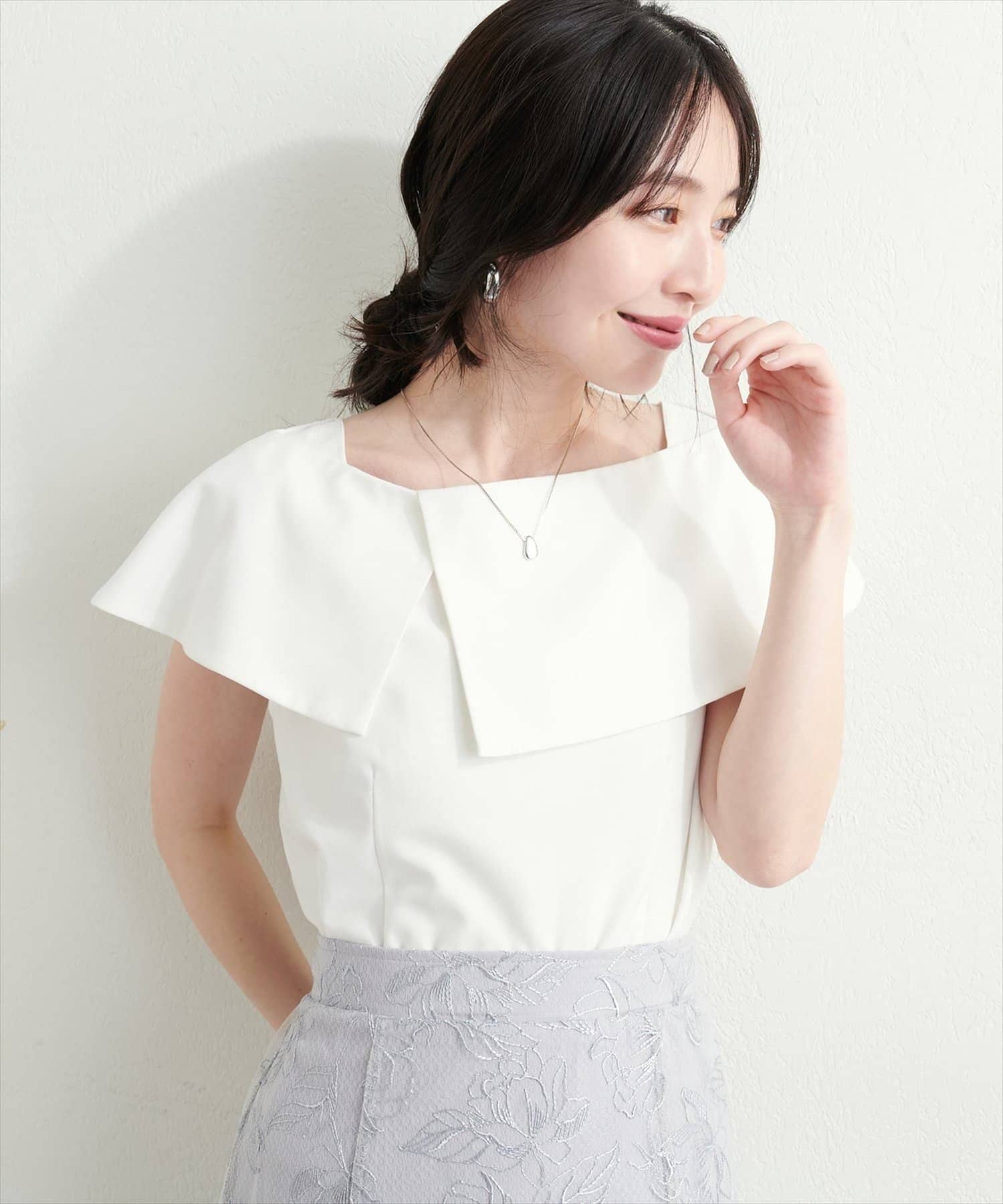 WEB限定】アシメカラーオフショルブラウス | natural couture