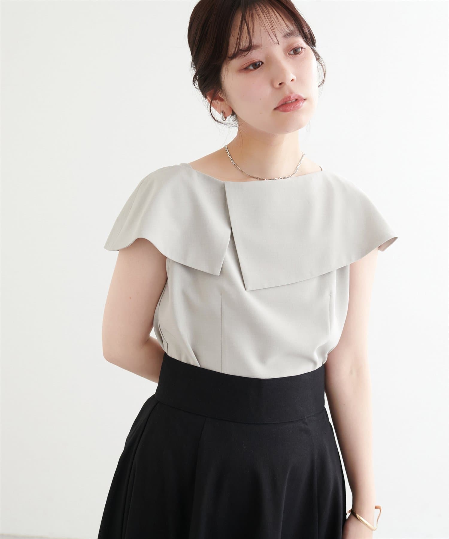 WEB限定】アシメカラーオフショルブラウス | natural couture