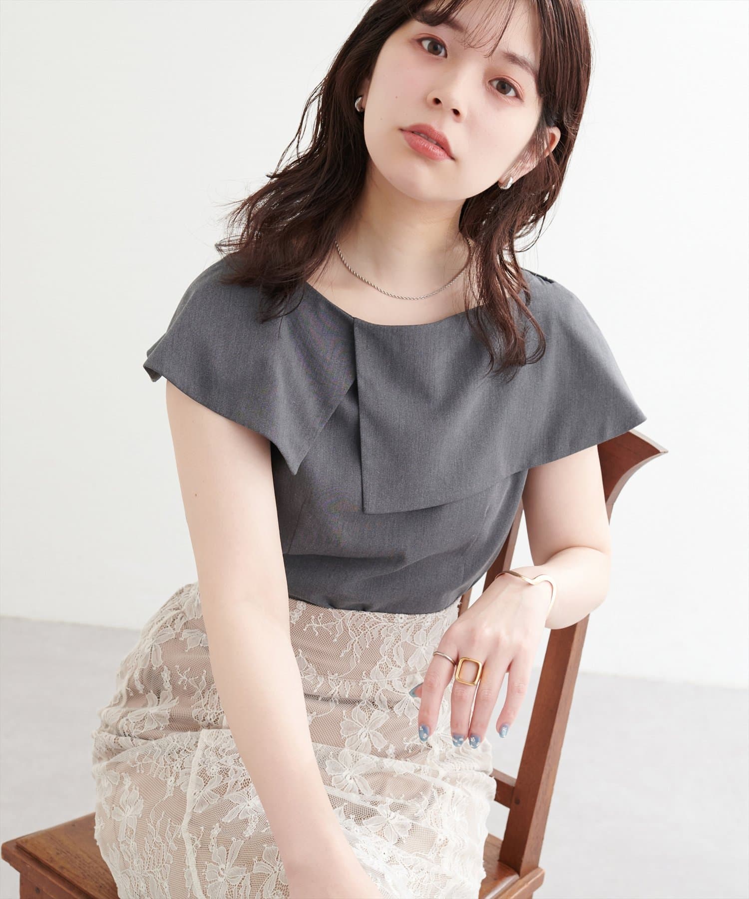WEB限定】アシメカラーオフショルブラウス | natural couture