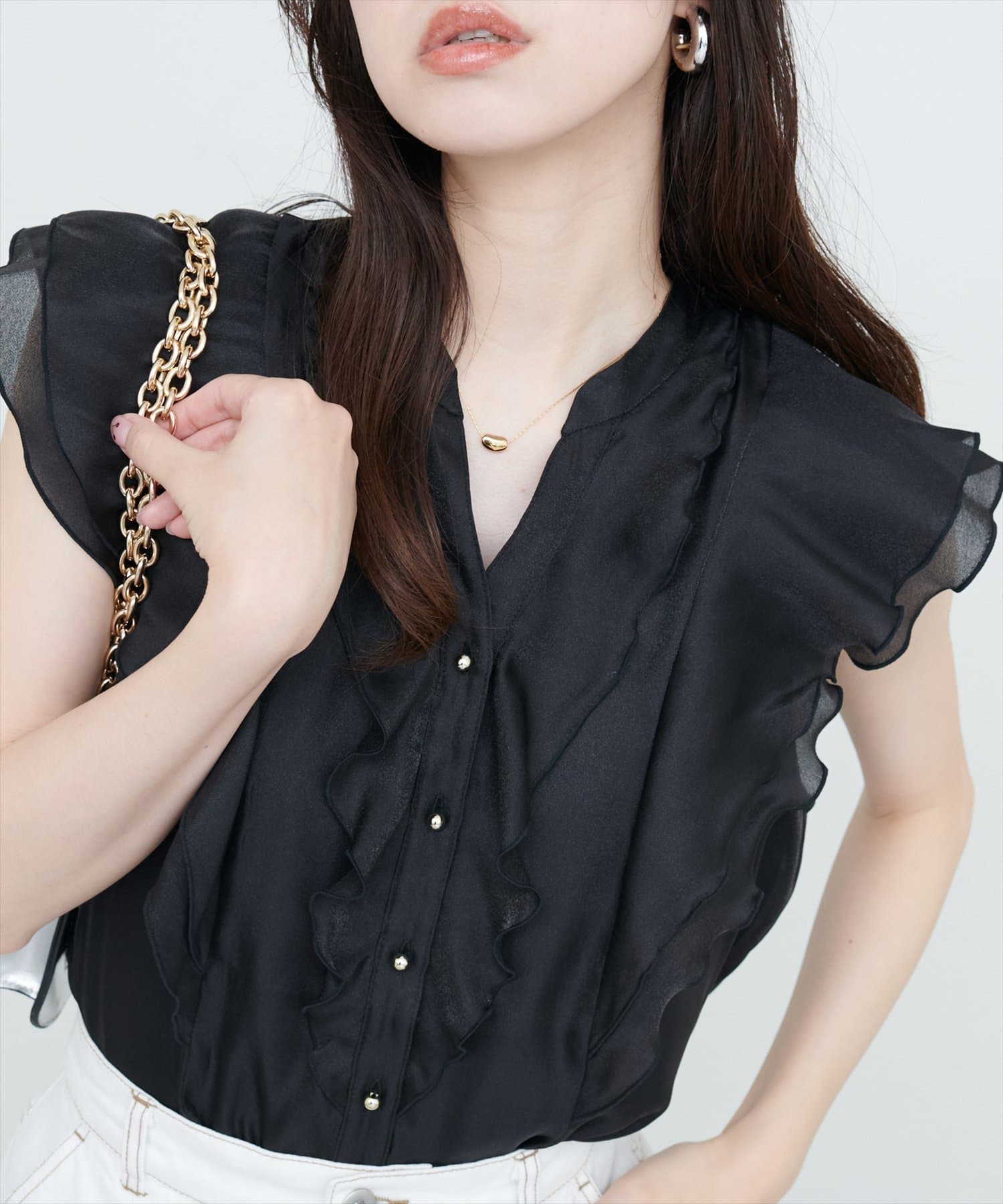 natural couture(ナチュラルクチュール) 【SNSで大人気/新色追加】ラッフルフリルキーネックブラウス