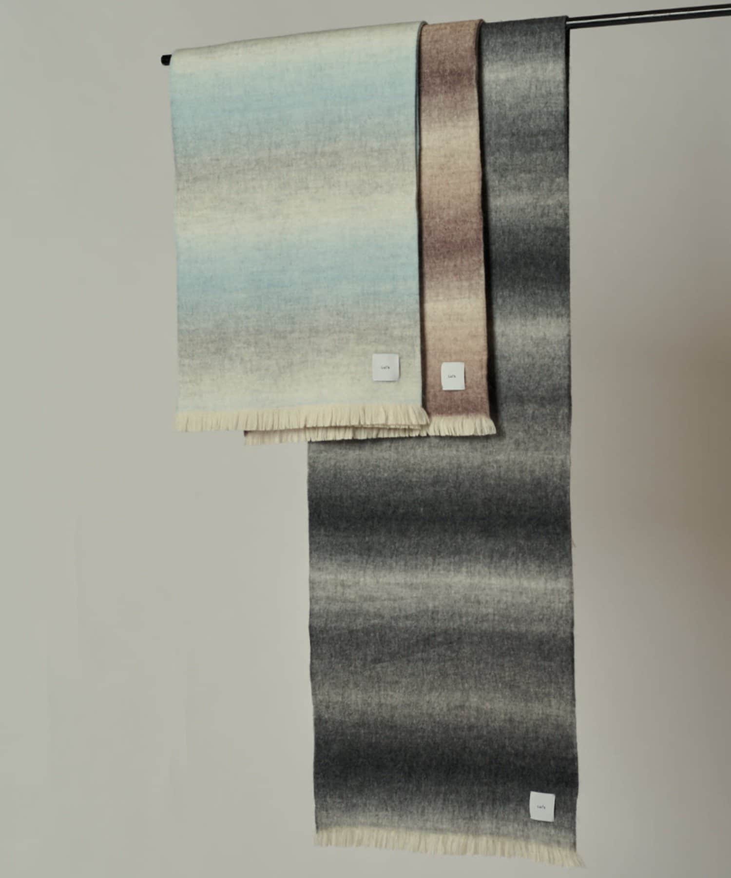 Lui's(ルイス) ニュアンスグラデーションボリュームロングマフラー