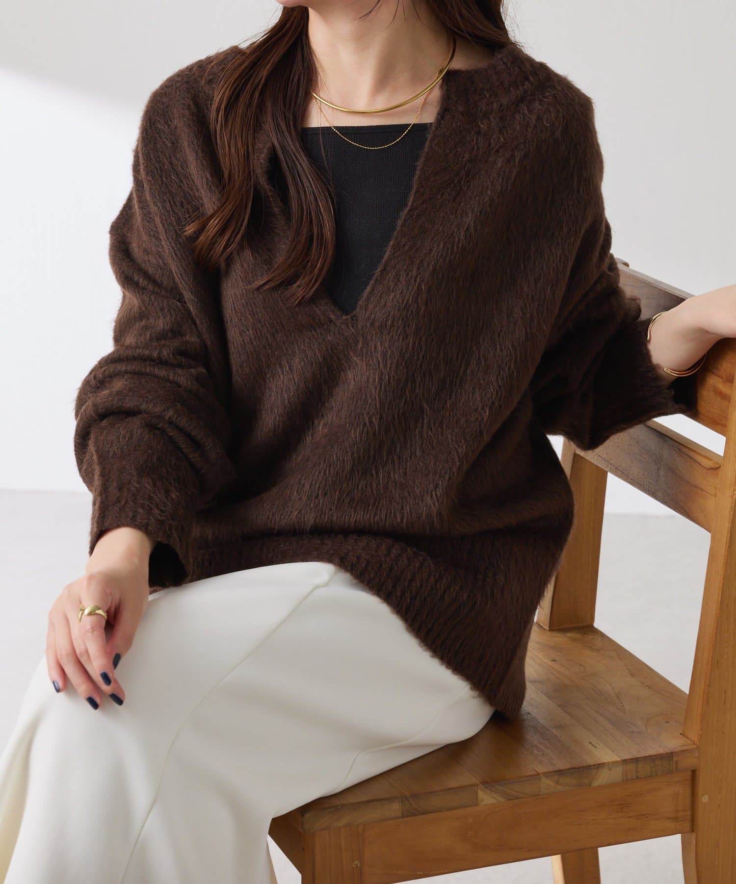 COLLAGE GALLARDAGALANTE(コラージュ ガリャルダガランテ) 【EC限定に新色登場!/軽量/お尻周りカバー◎】エアリー深Vニット