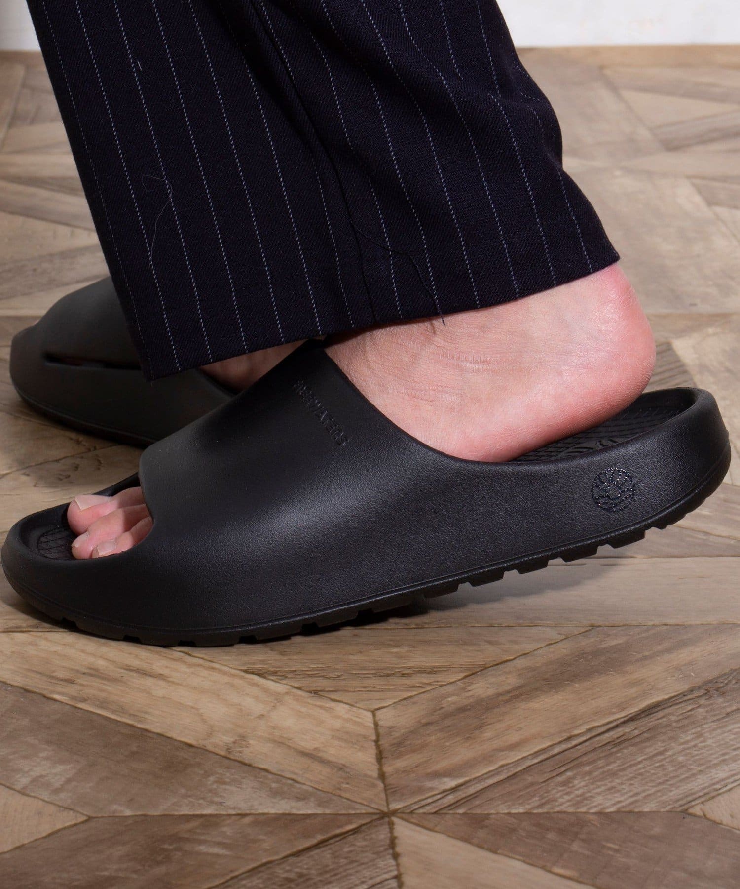 FREDY & GLOSTER(フレディ アンド グロスター) 【FREEWATERS】Cloud9 Slide クラウド9スライド サンダル