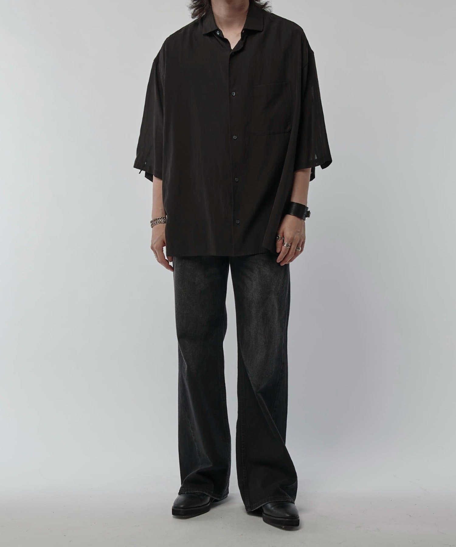 Lui's(ルイス) アンスキニーフレアジーンズ