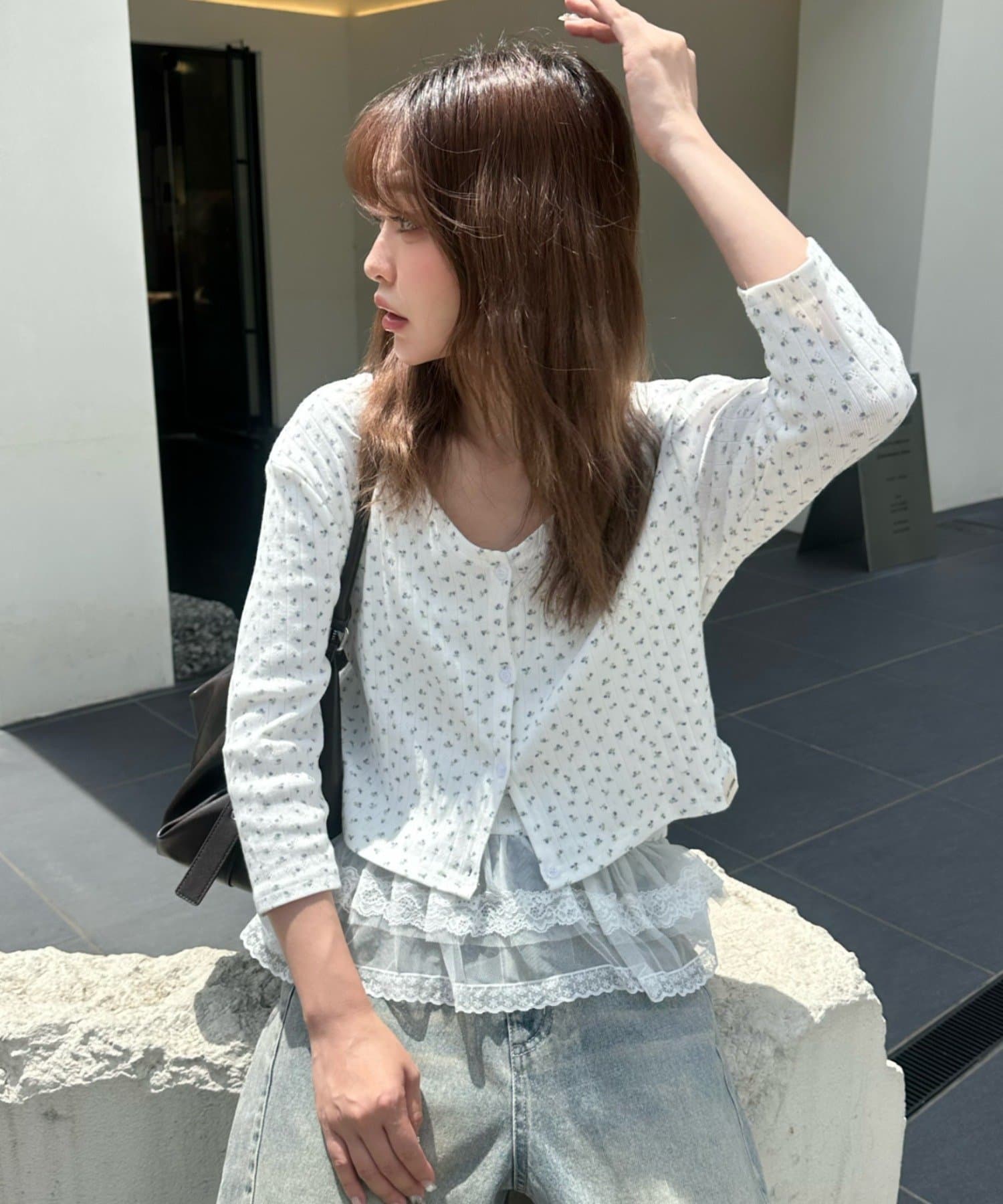 大人気のトップス、パターンメッシュフリルキャミセットがに7分袖になって登場！！●長袖はこちら⇒パターンメッシュフリルキャミSETー 商品コメント ー・キャミソールとカーディガンがセットになったアイテム