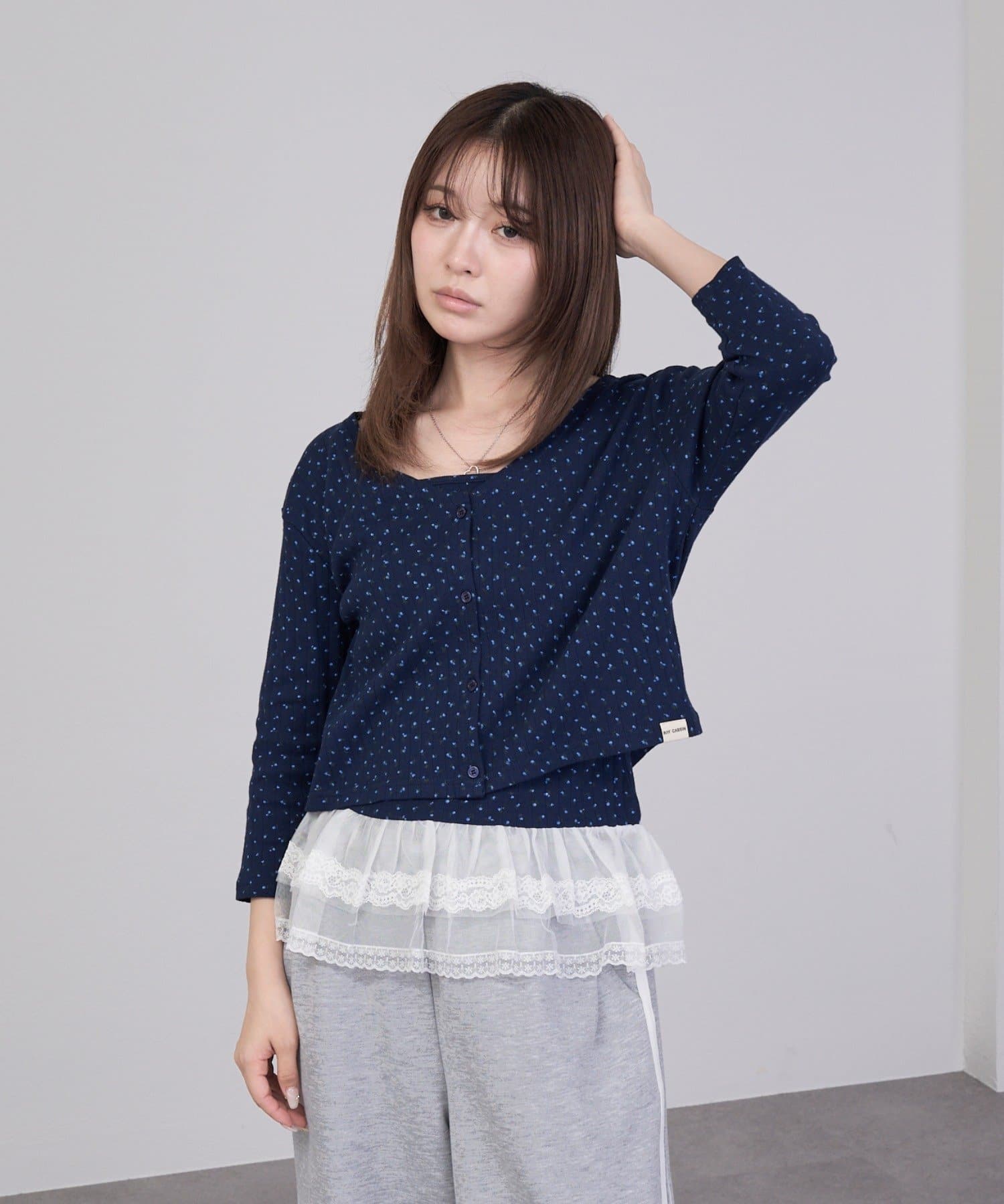 大人気のトップス、パターンメッシュフリルキャミセットがに7分袖になって登場！！●長袖はこちら⇒パターンメッシュフリルキャミSETー 商品コメント ー・キャミソールとカーディガンがセットになったアイテム