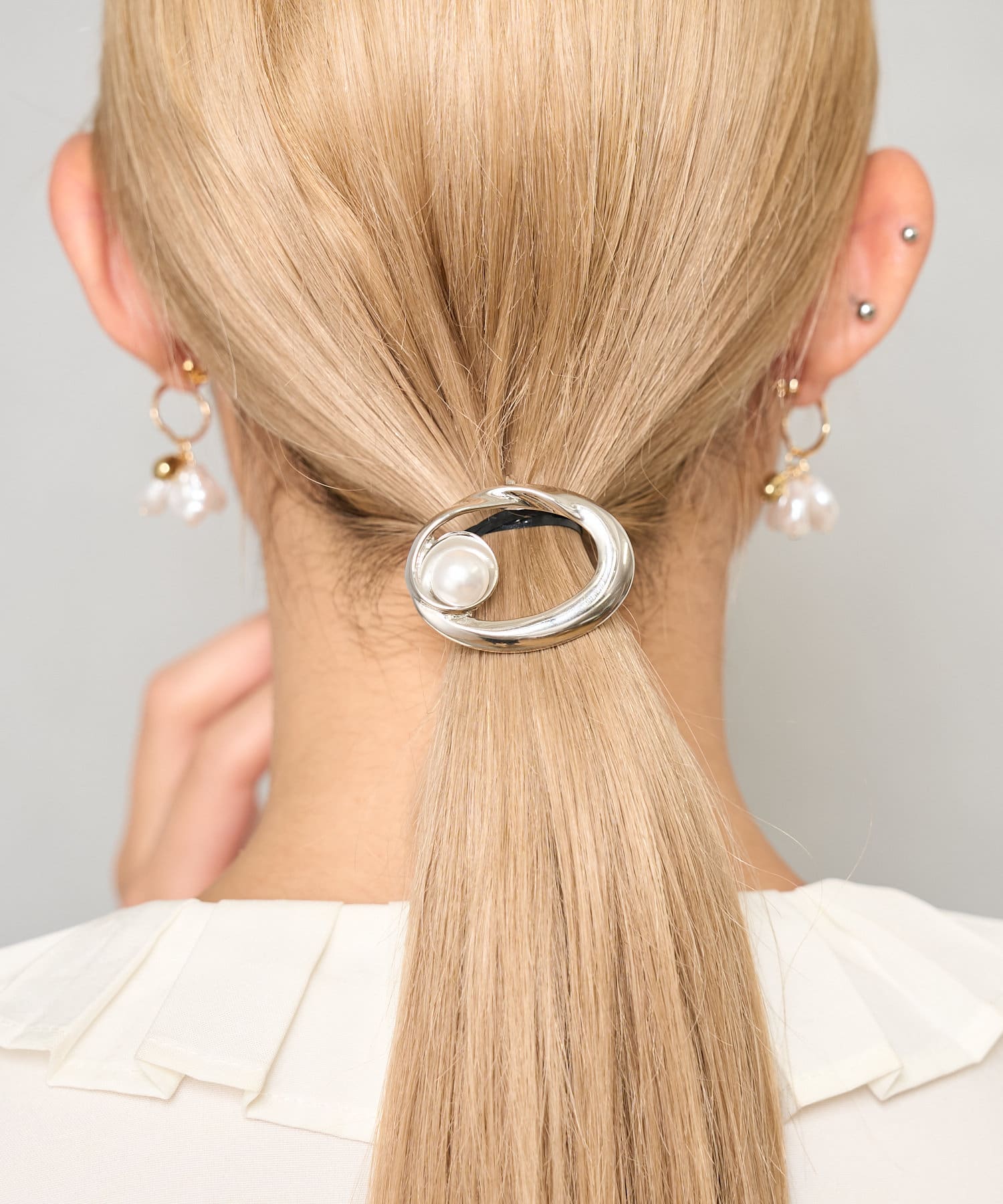BIRTHDAY BAR(バースデイバー) パールヘアカフ