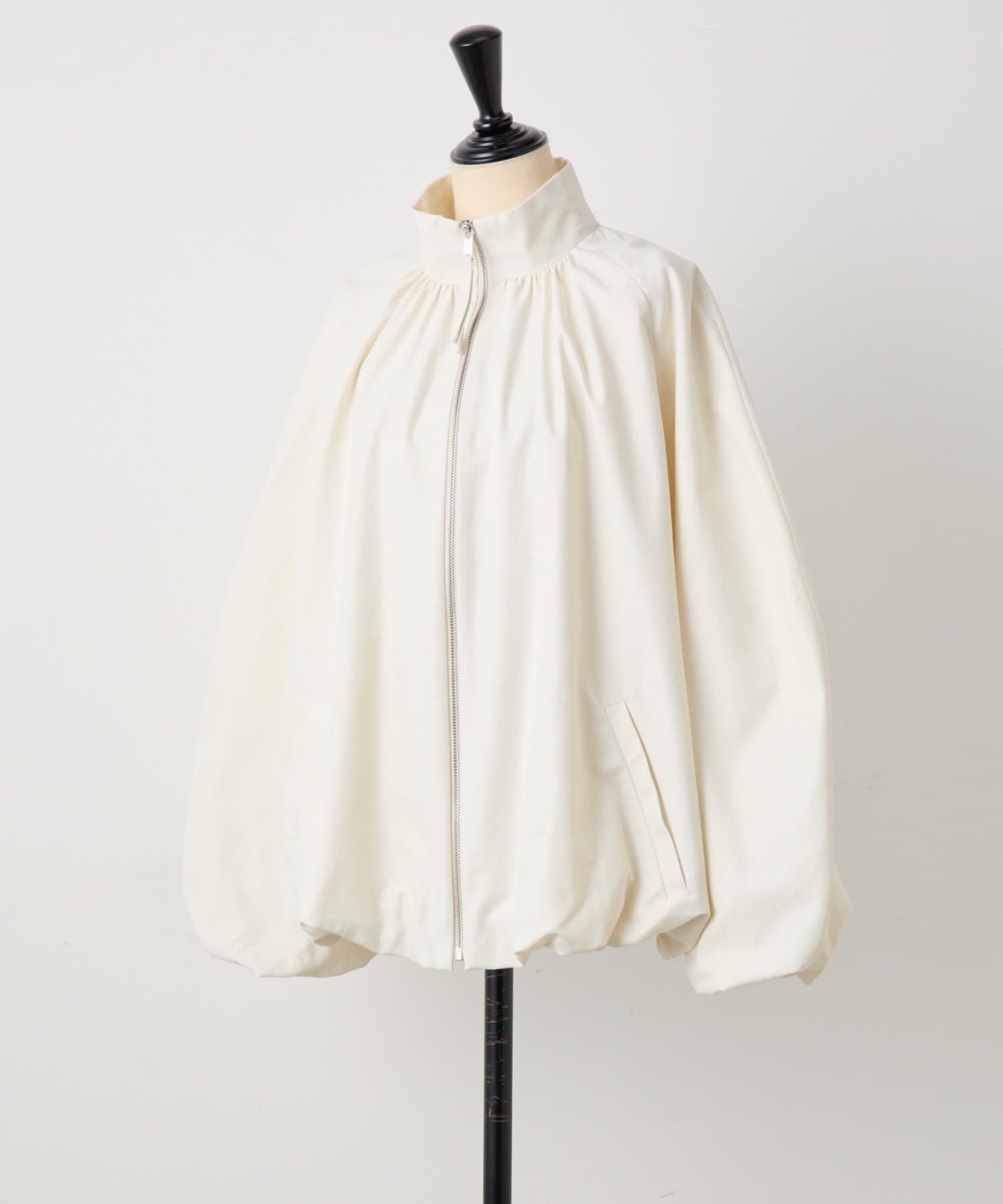 BEARDSLEY(ビアズリー) 《CORDERA》袖パフバルーンブルゾン