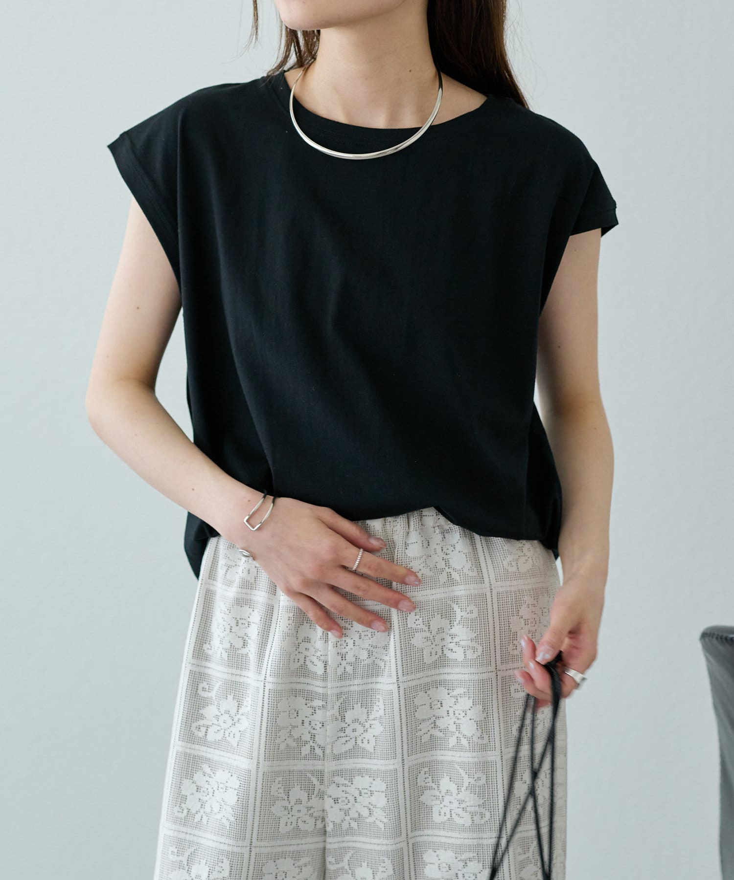 PUAL CE CIN　2025 SS collection 【レトロシック】ミニマルなデザインとソフトなクラフト感による洗練されたレトロスタイルと上品で心地良いテクスチャーを重ねたコンフォートスタイ