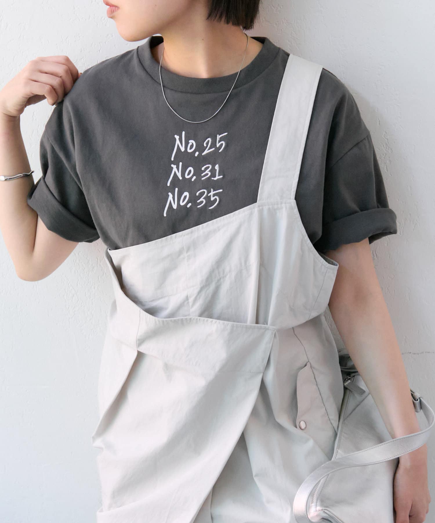 ear PAPILLONNER(イア パピヨネ) 《綿100％》ラッキーナンバーTシャツ【SUM1 STYLE(スミスタイル)】