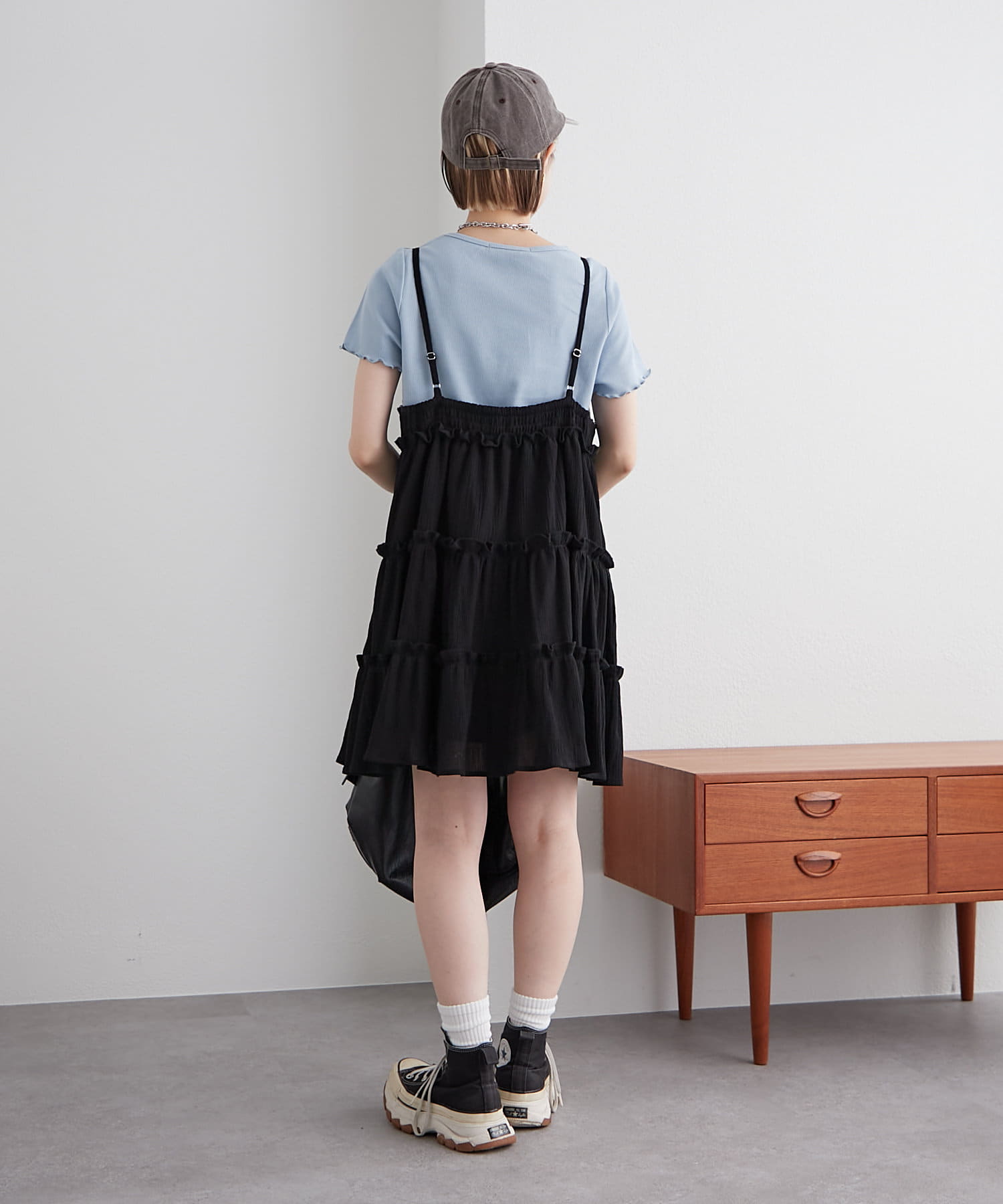 w closet(ダブルクローゼット) 【3色展開】ティアードミニキャミワンピース