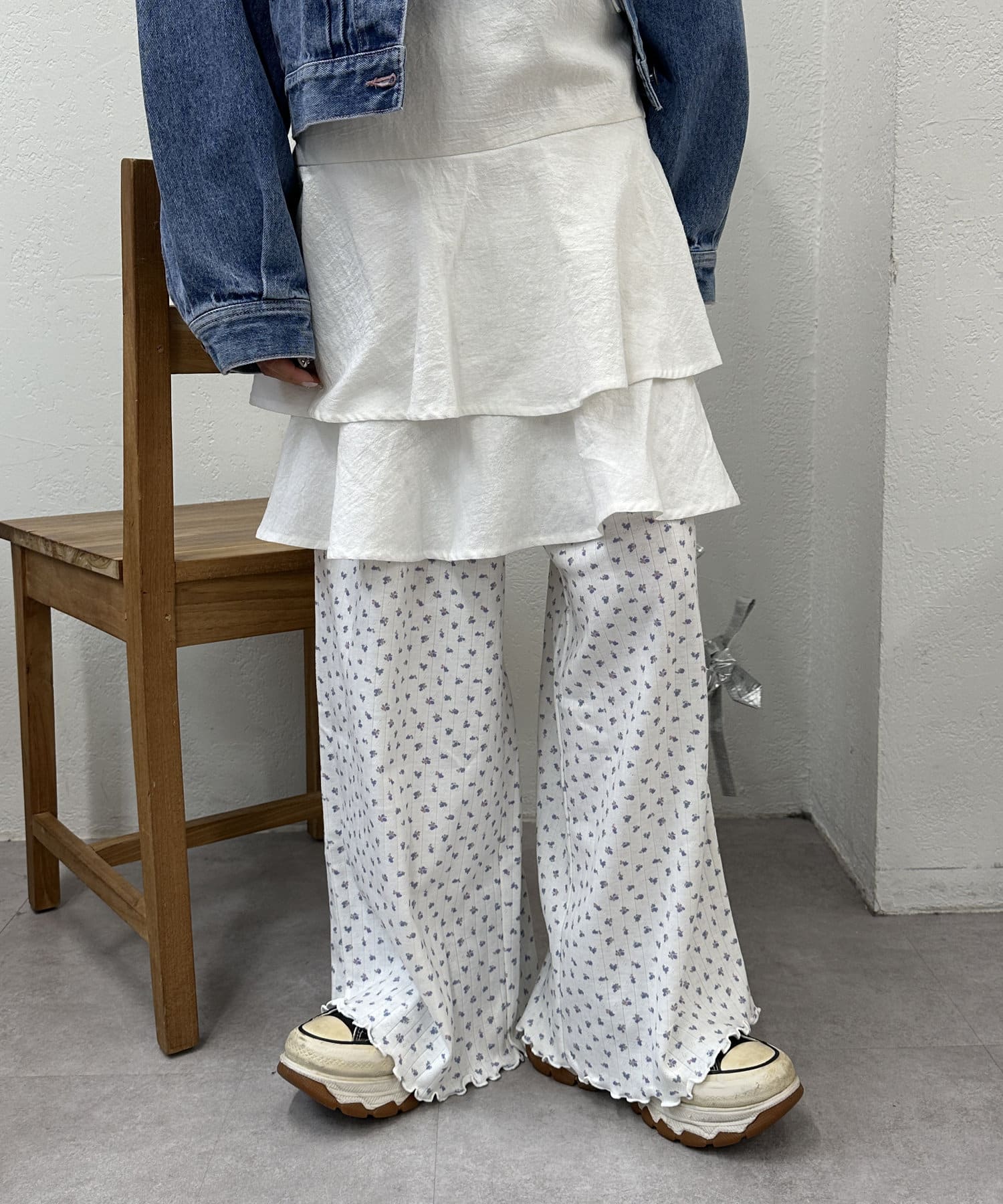 OUTLET(アウトレット) 【w closet】フラワーロングパンツ