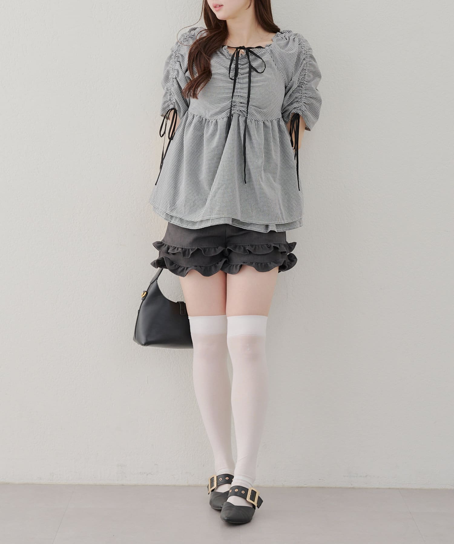 NICE CLAUP / OLIVE des OLIVE OUTLET(ナイスクラップ  / オリーブ デ オリーブ アウトレット) 【RMAF】リボン付きシャーリングチュニック