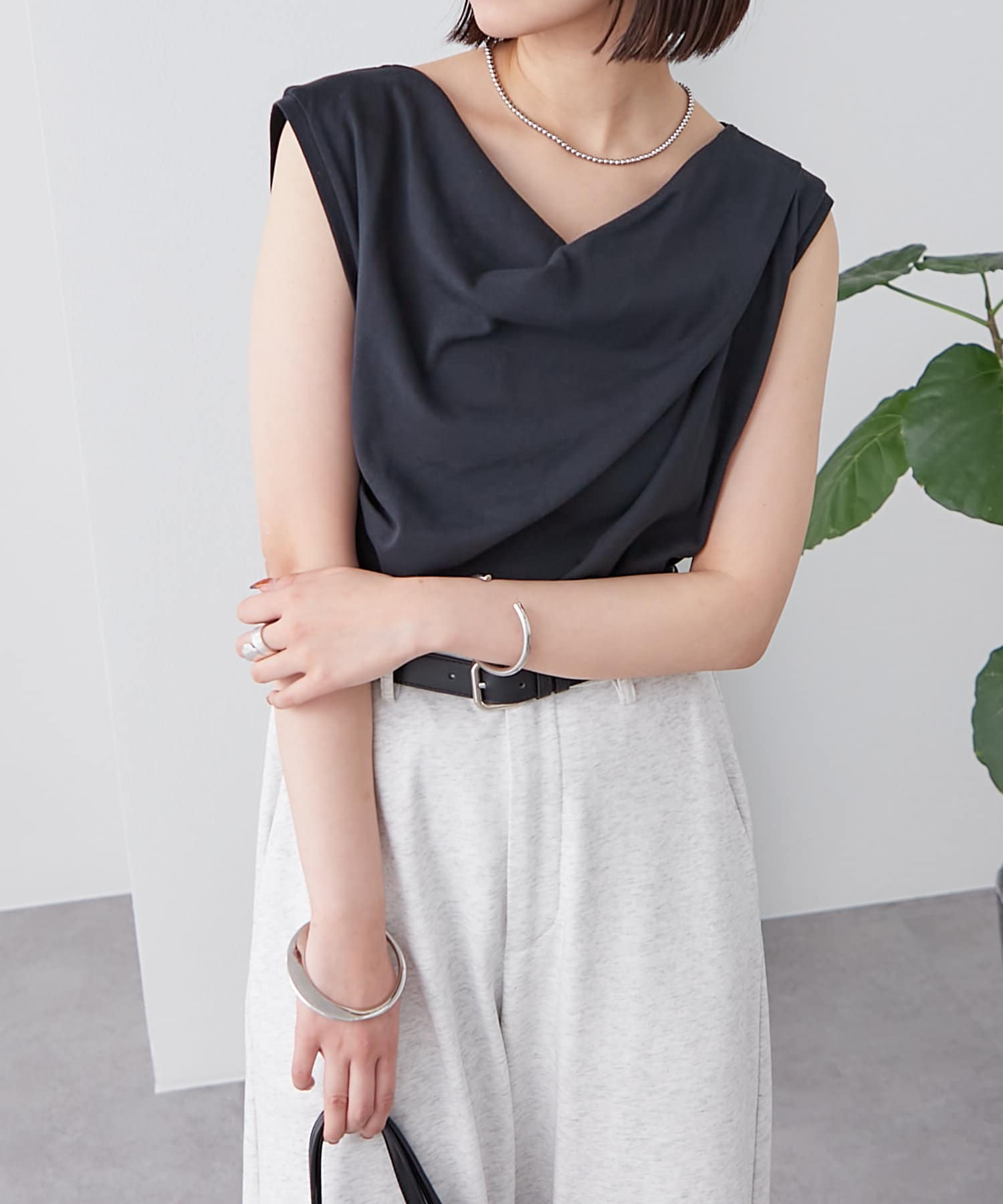 mystic(ミスティック) オフショルフレンチTシャツ