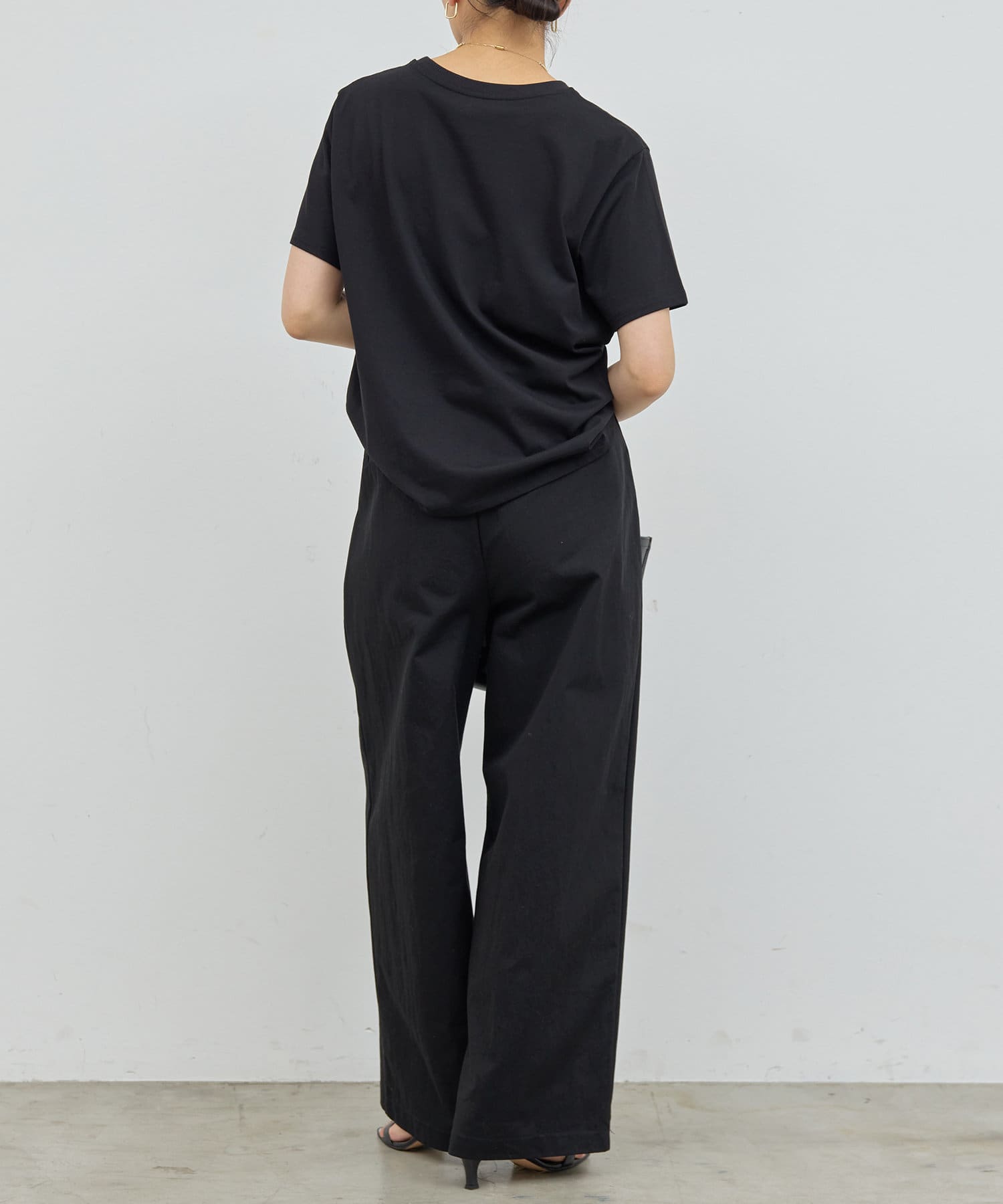 GALLARDAGALANTE(ガリャルダガランテ) 【La nature linge】ベーシッククルーTee