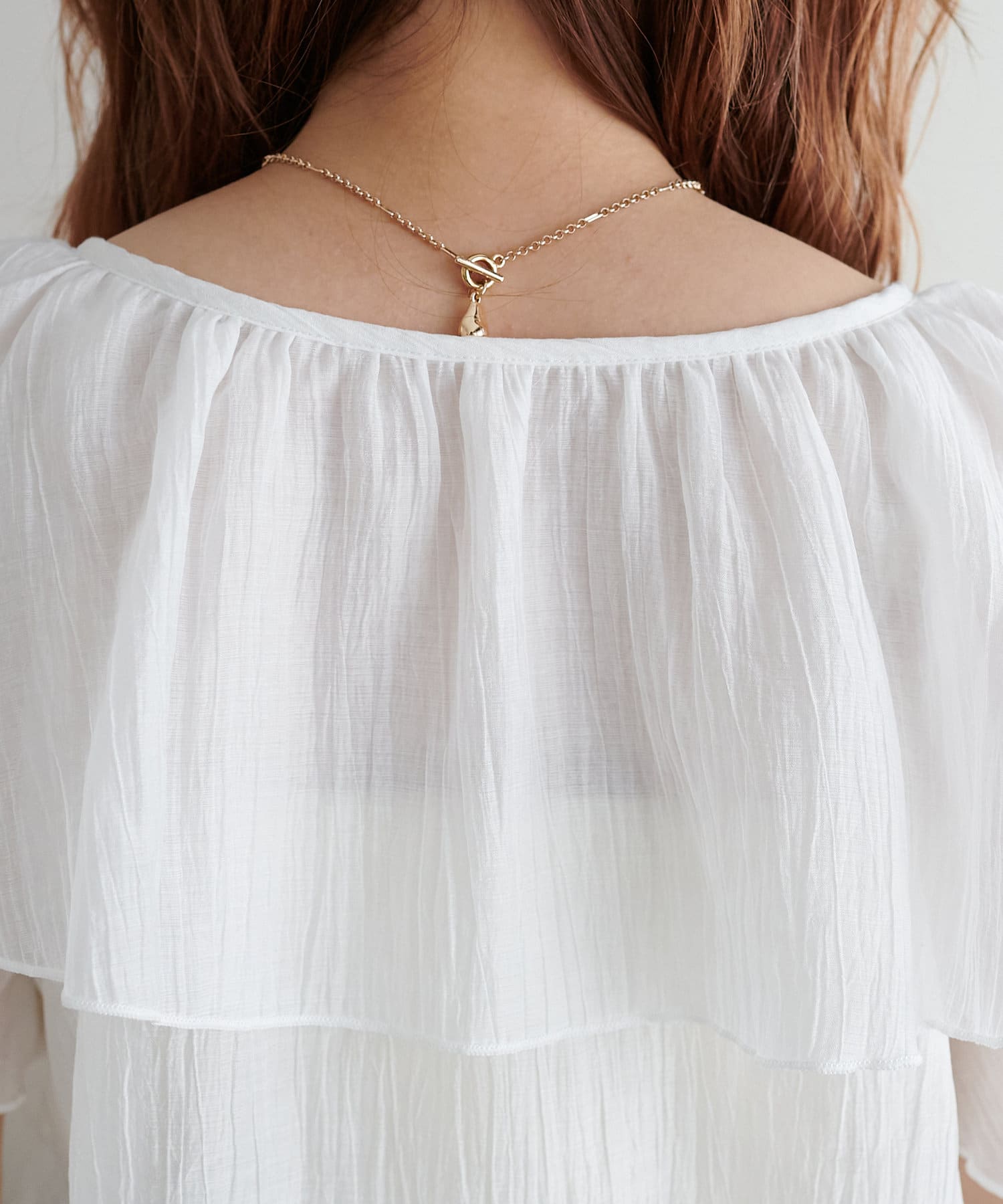 DISCOAT(ディスコート) 【着映え◎／新色追加】フリルカラーブラウス《WEB限定》