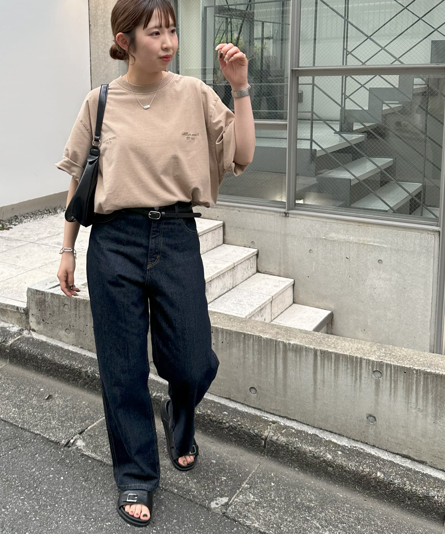 DISCOAT(ディスコート) 【ユニセックス】ピグメント刺繍ロゴTシャツ