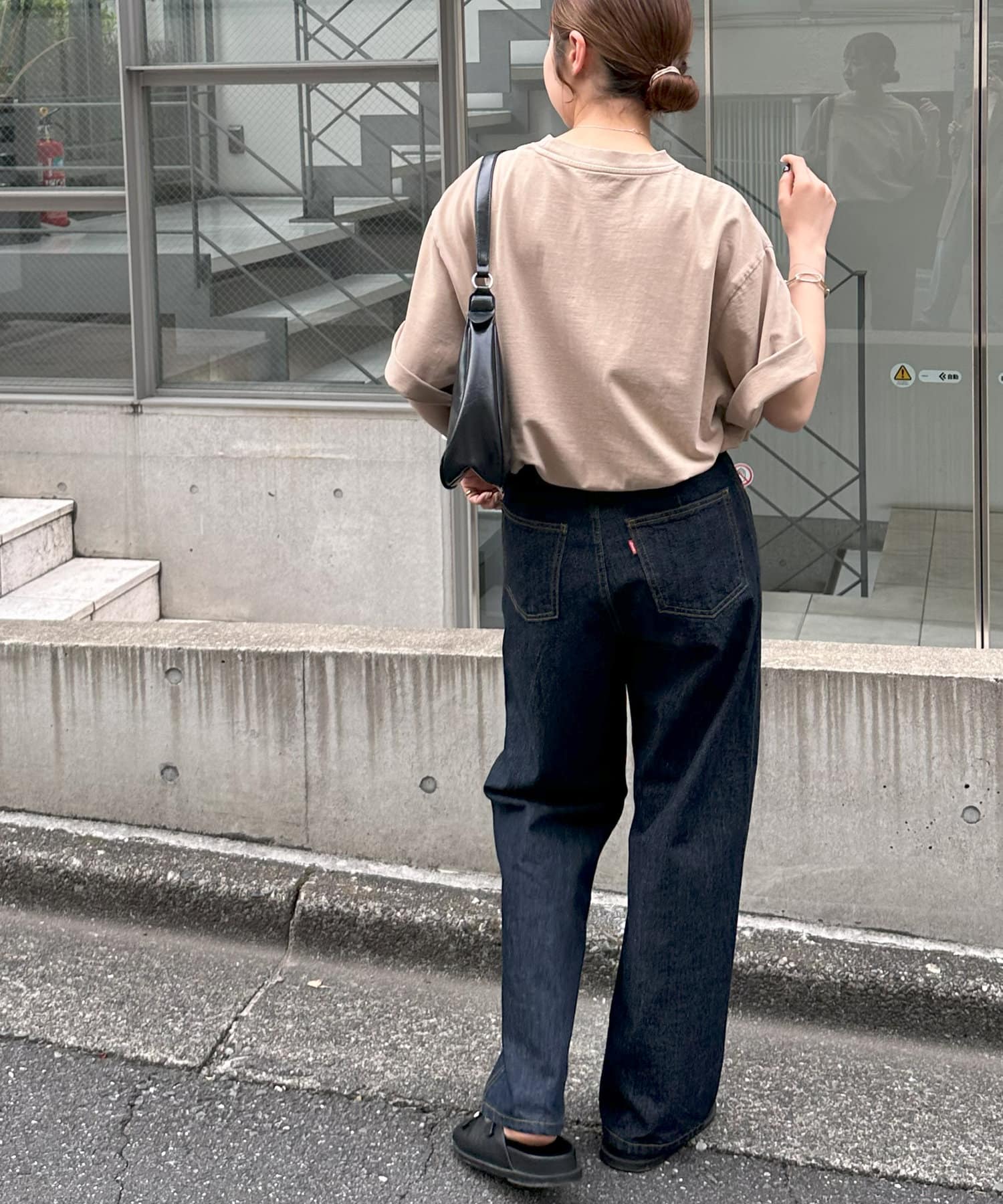 DISCOAT(ディスコート) 【ユニセックス】ピグメント刺繍ロゴTシャツ