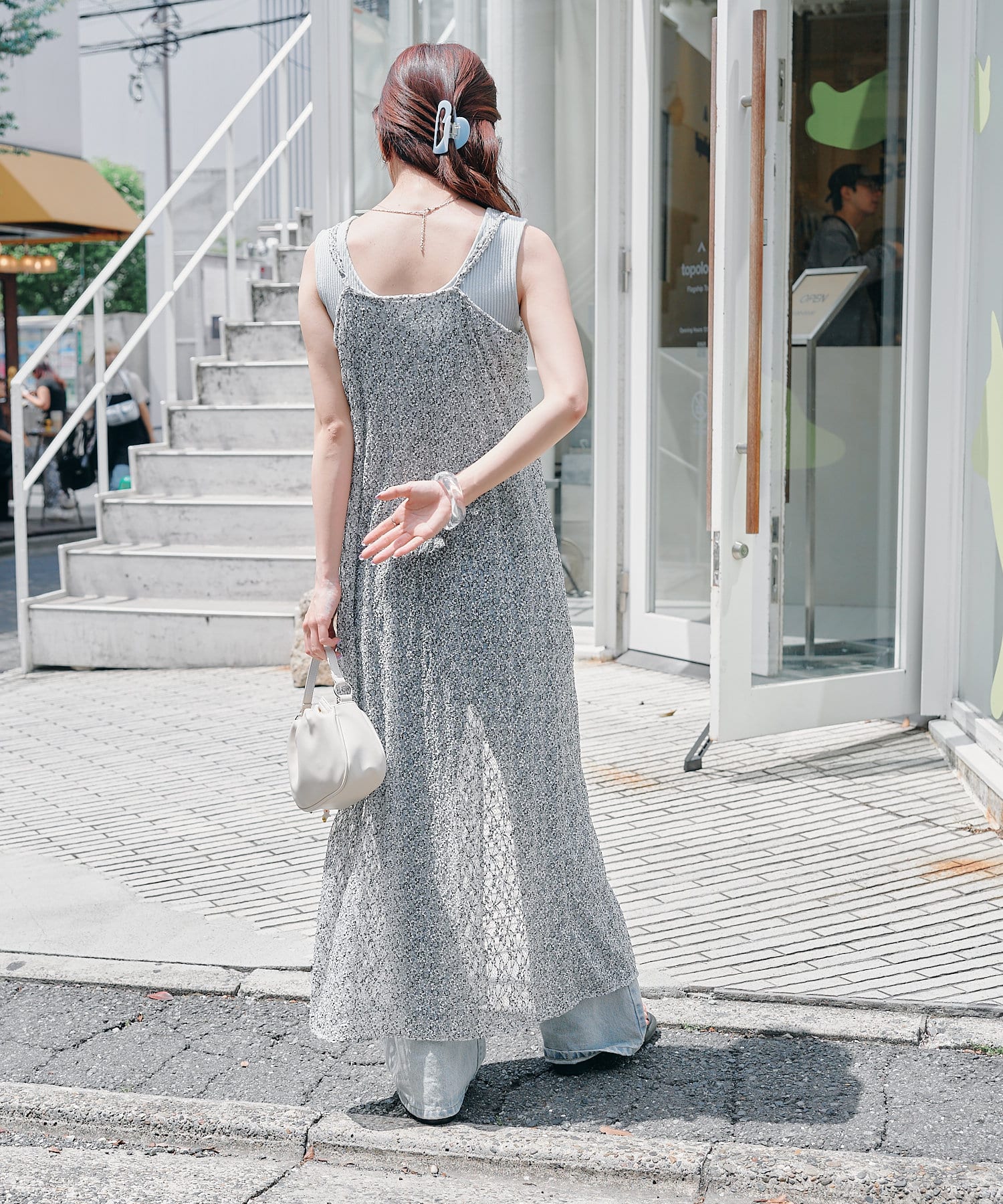 Blugirl グレー レース 半袖ワンピース PAL GROUP OUTLET｜【Kastane】レースフラワー半袖ワンピース